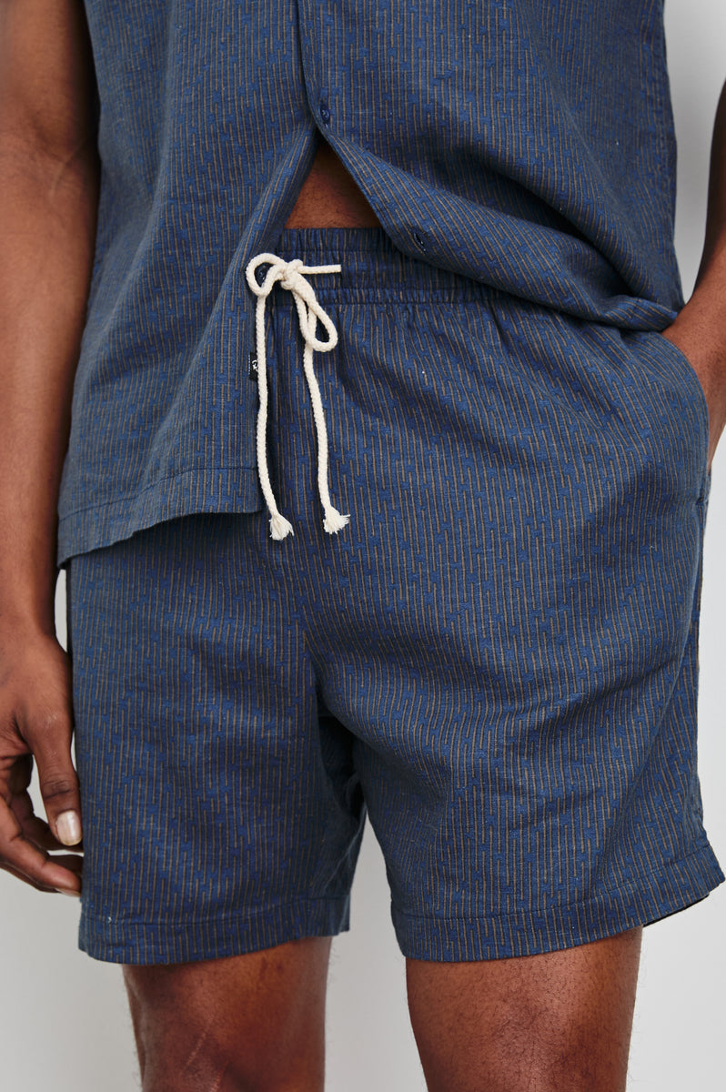 ARIES SHORT - NAVY CEDAR VERTICAL – Rails