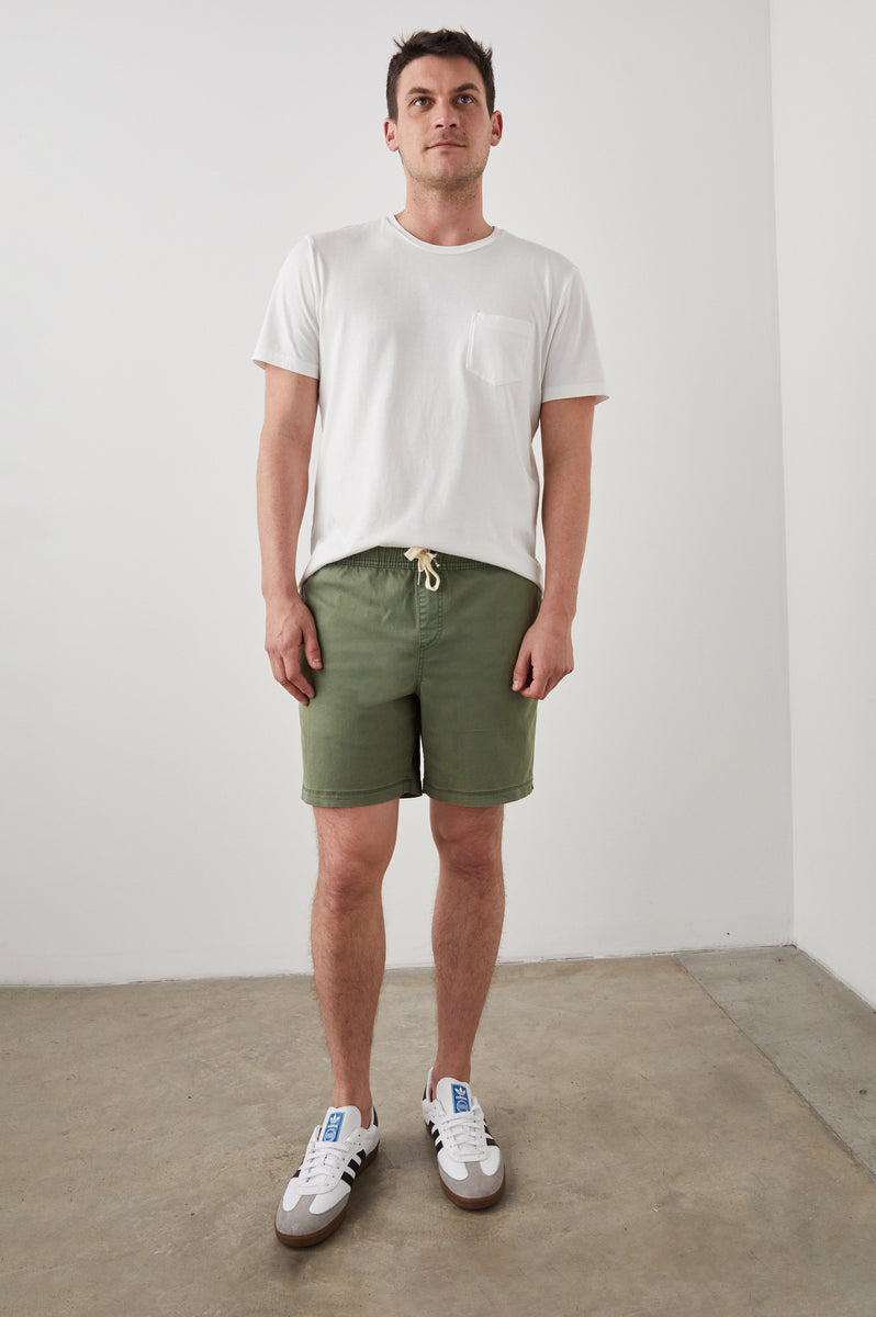 CRUZ-SPRING-OLIVE_3_RM-673-997