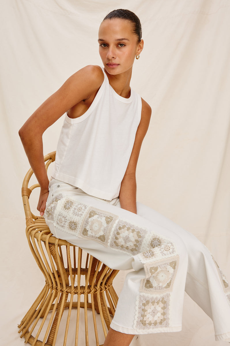 GETTY-CROP-VINTAGE-ECRU-