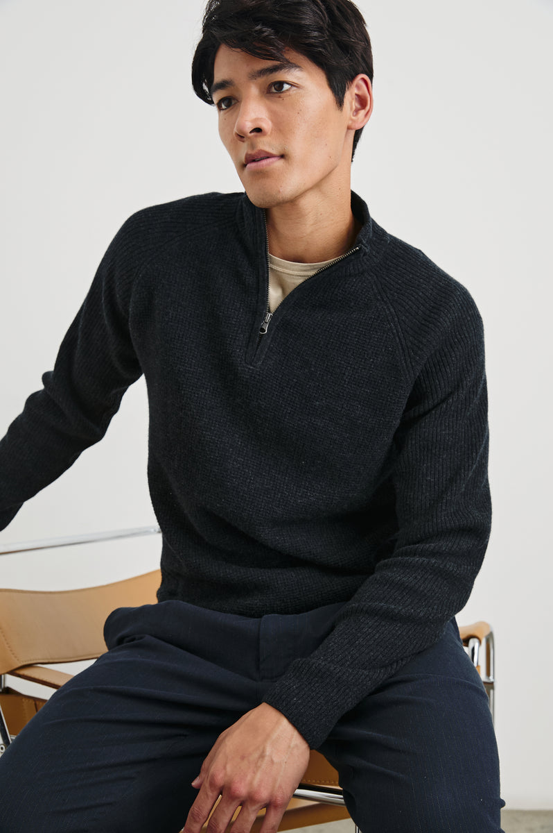 STARK QUARTER ZIP - CAST IRON – Rails