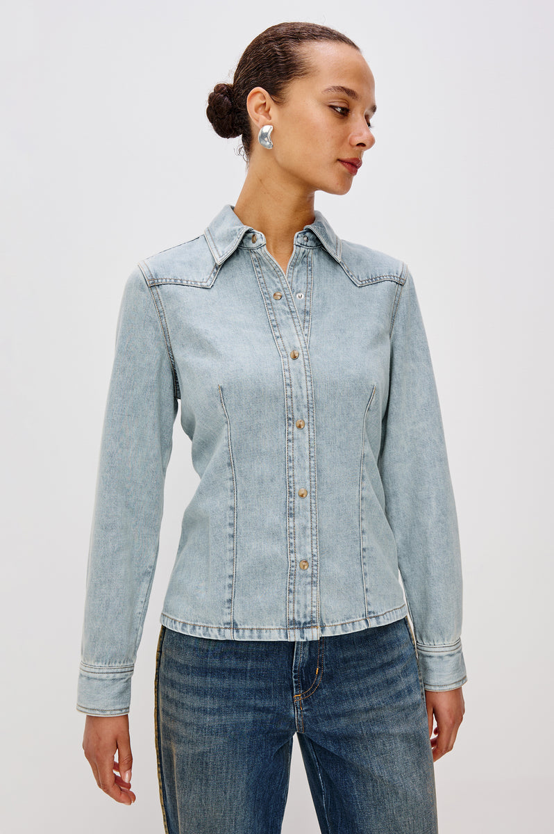 TODAYFUL Henleyneck Denim Shirts デニムシャツ 未使用級✨TODAYFUL Henleyneck Denim Shirts F - メルカリ