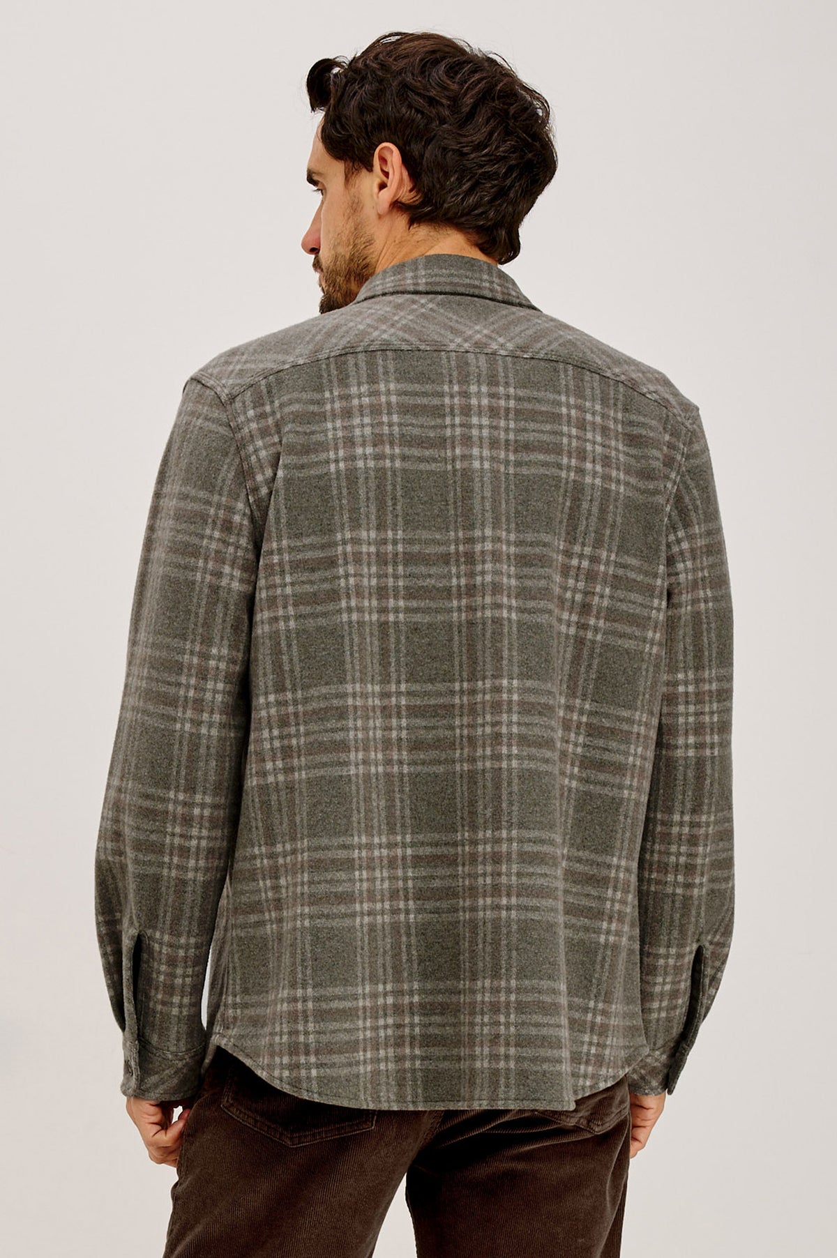 Alder Overshirt in Midweight Brushed Flannel With Collar, Button Front, Long Sleeves, Back Yoke, and Dual Chest Flap Pockets in Burl Moss Heather Colorway -