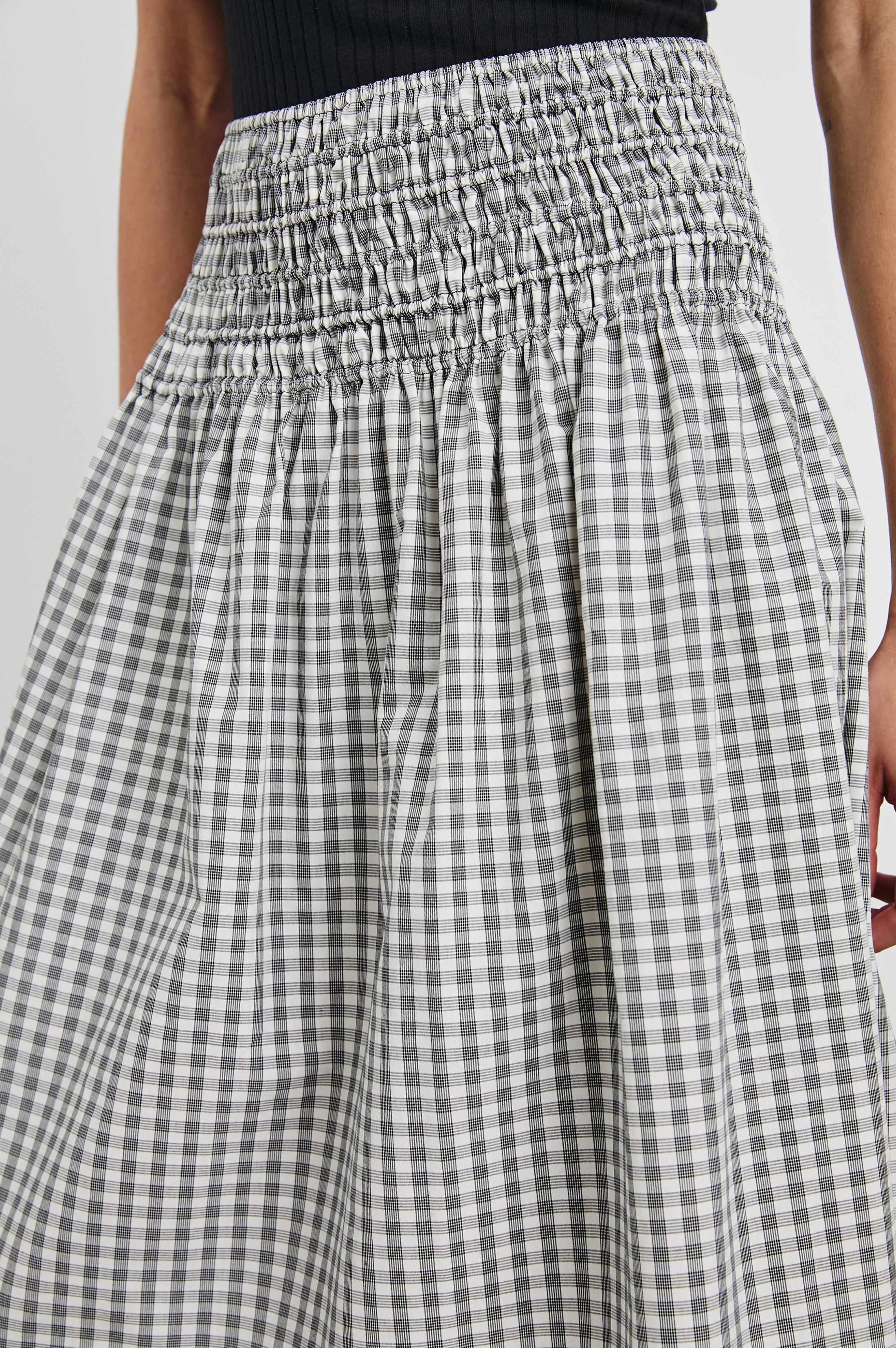 ALESSA SKIRT - IVORY JET GINGHAM – Rails