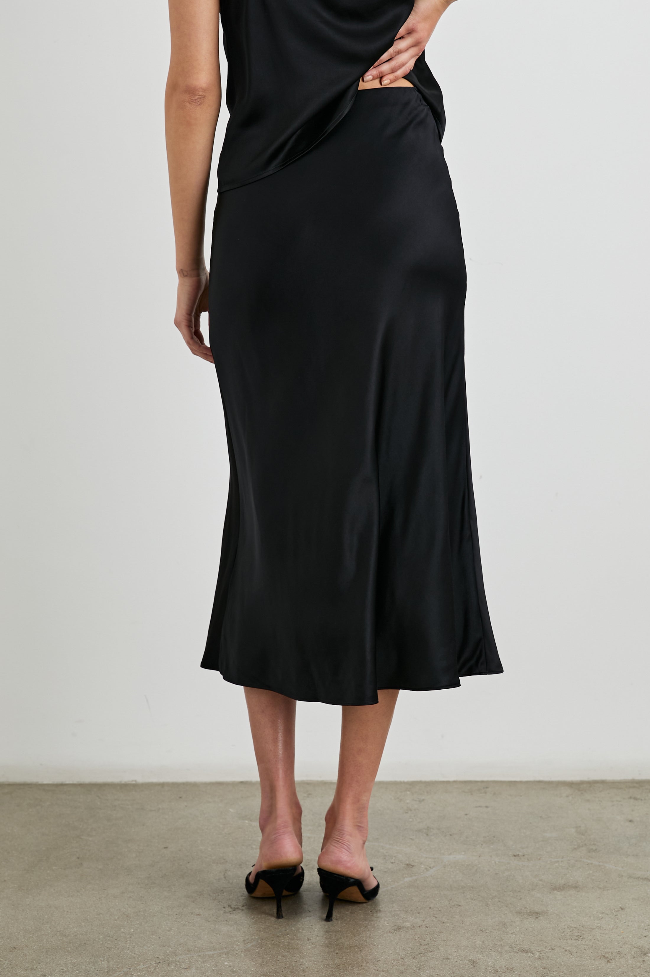 ANYA SKIRT - BLACK – Rails