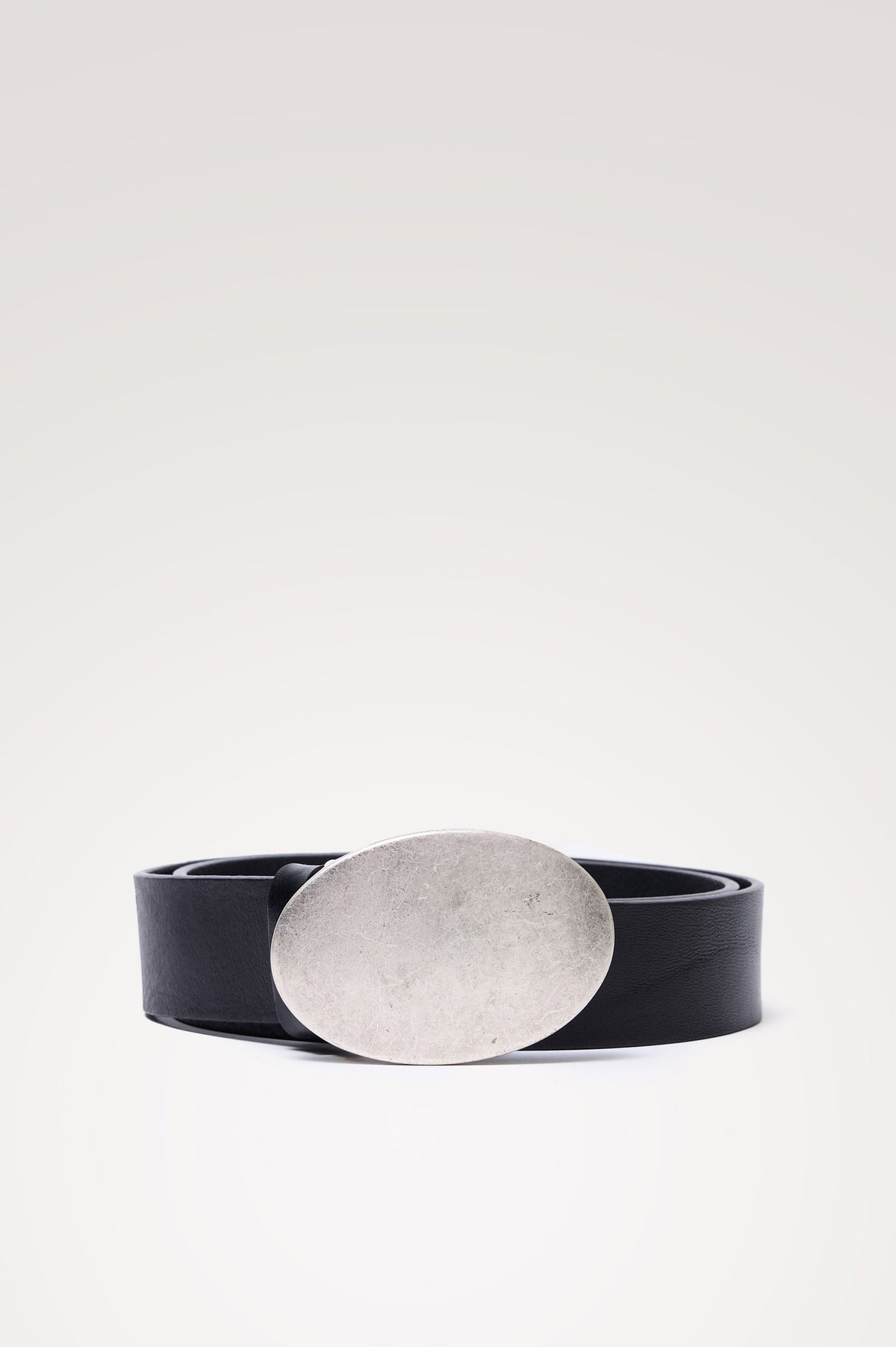 Barcelona Belt in Top Grain Italian Leather With Oversized Oval Plaque Buckle and 5-Hole Adjustability in Black Silver Colorway - Product View Featured