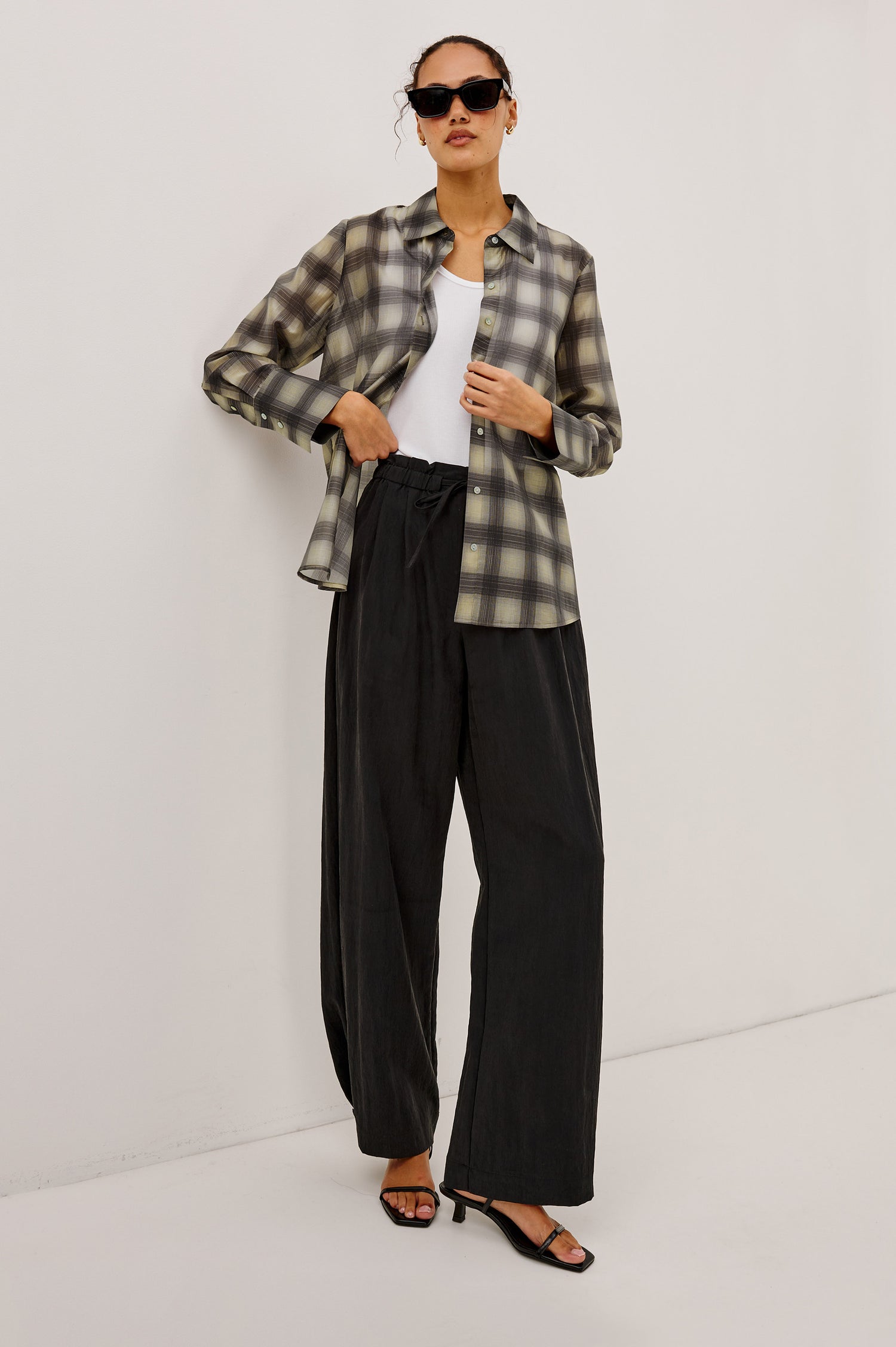 Bishop Shirt in Soft Voile With Collar, Button Front, Long Sleeves, and Relaxed Fit in Onyx Taupe Colorway - Full Body Front View Featured on Model