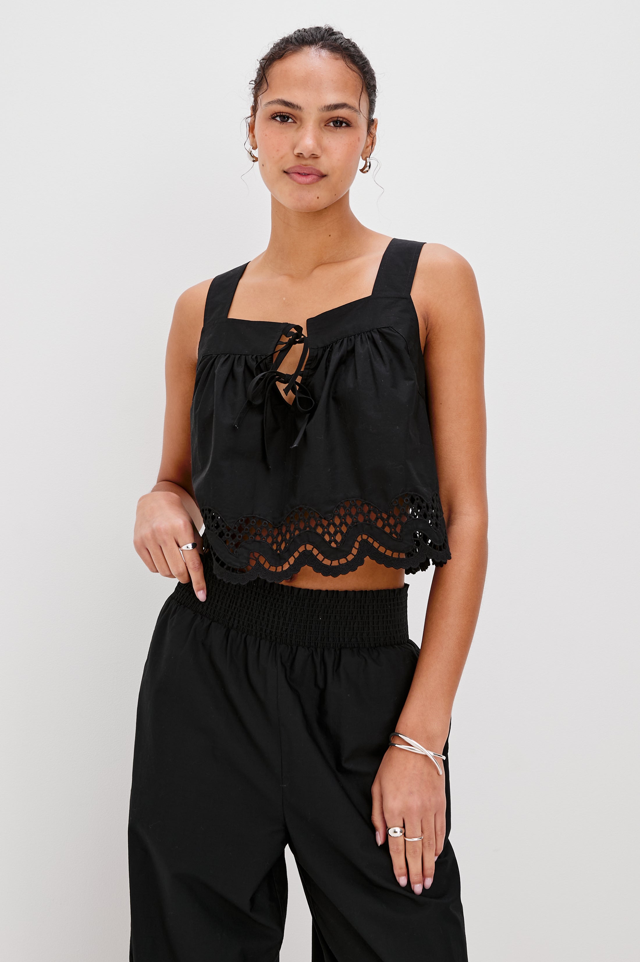 BLYTHE TOP - BLACK – Rails