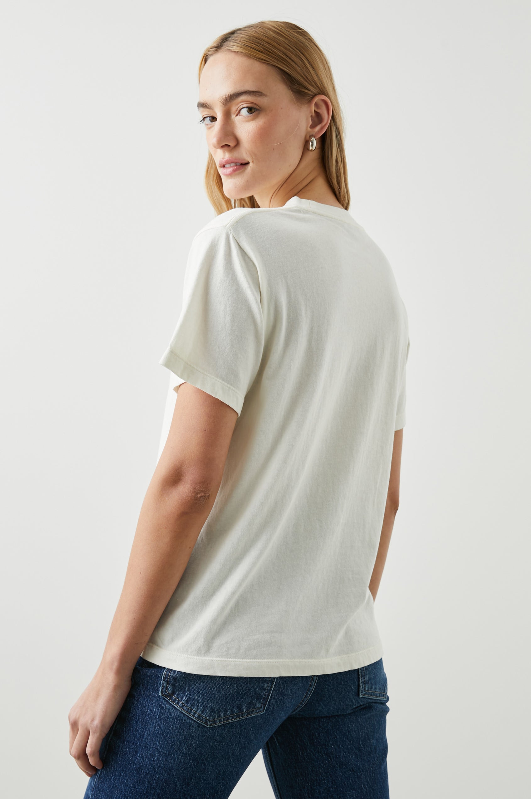 BOYFRIEND-TEE-IVORY-RAILS-RACING-BACK