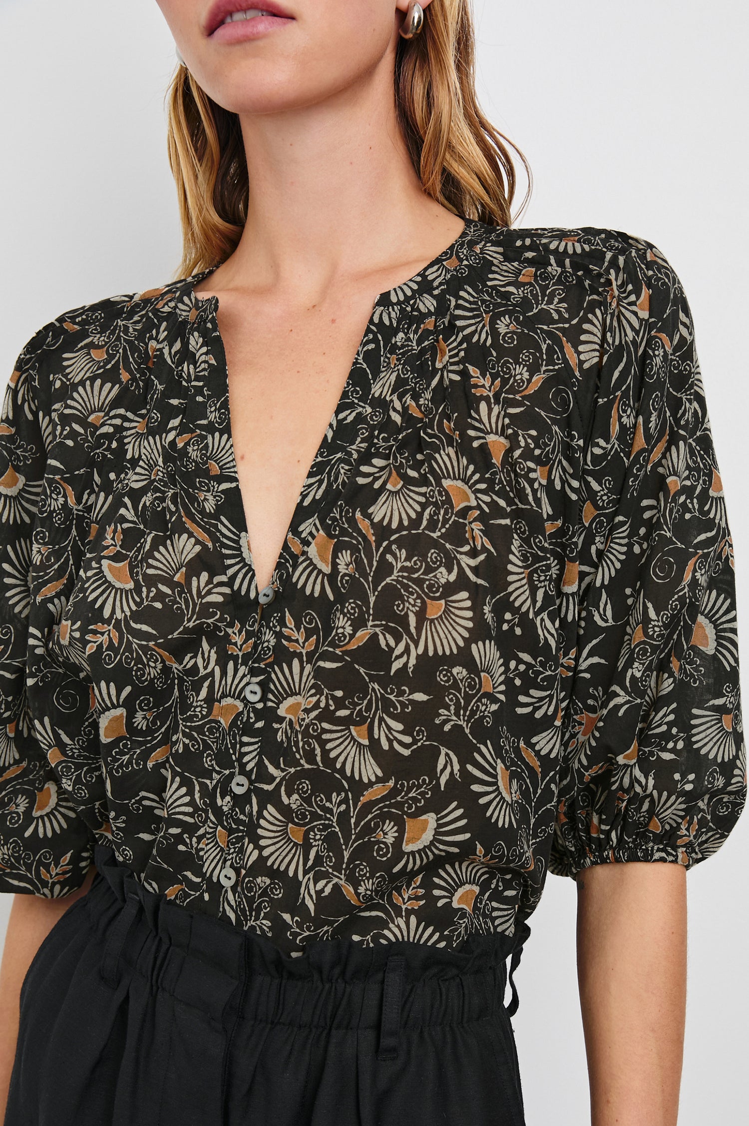 CASSAT-CASSIA-DETAIL