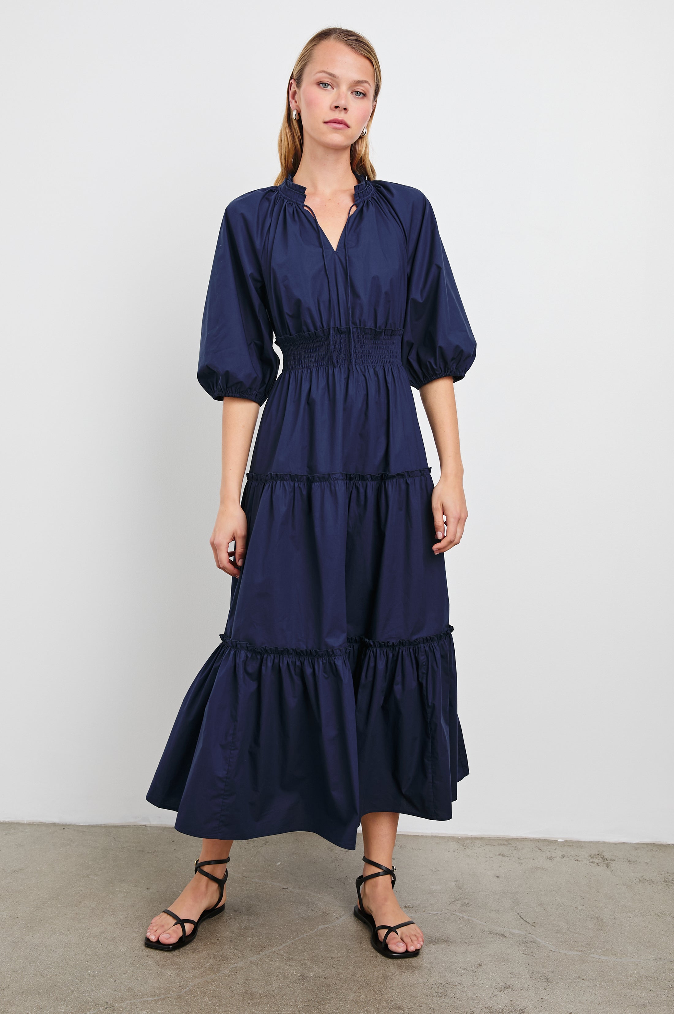 【即発送】CATHRI / ECOPET（R） Dress NAVY / S 即発送】CATHRI / ECOPET（R） Dress NAVY / S Navy Blue Sheath Dress