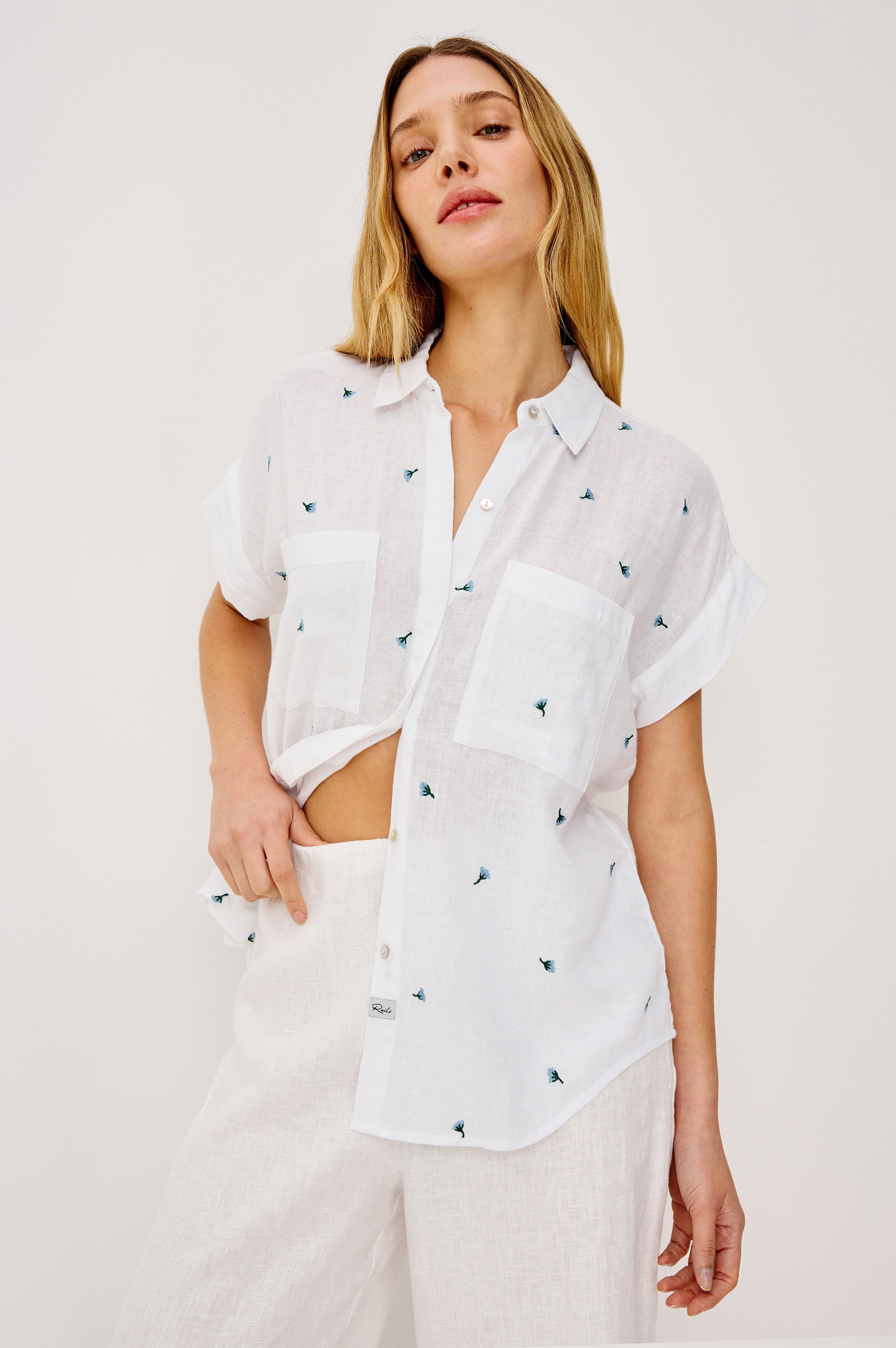 CITO SHIRT - BLUEBELL CARNATIONS – Rails