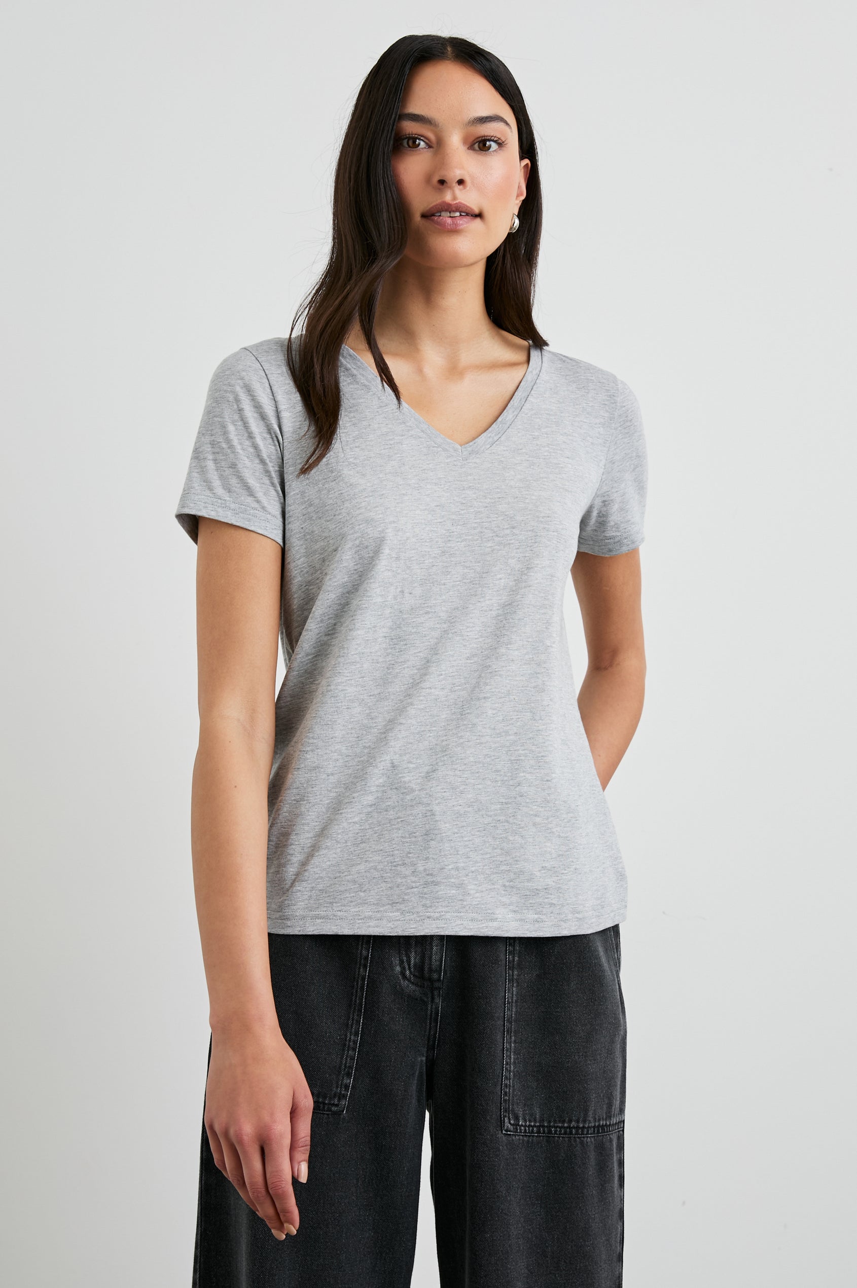 CLASSIC V NECK T-SHIRT - HEATHER GREY Rails CLASSIC V NECK T-SHIRT - HEATHER GREY Rails