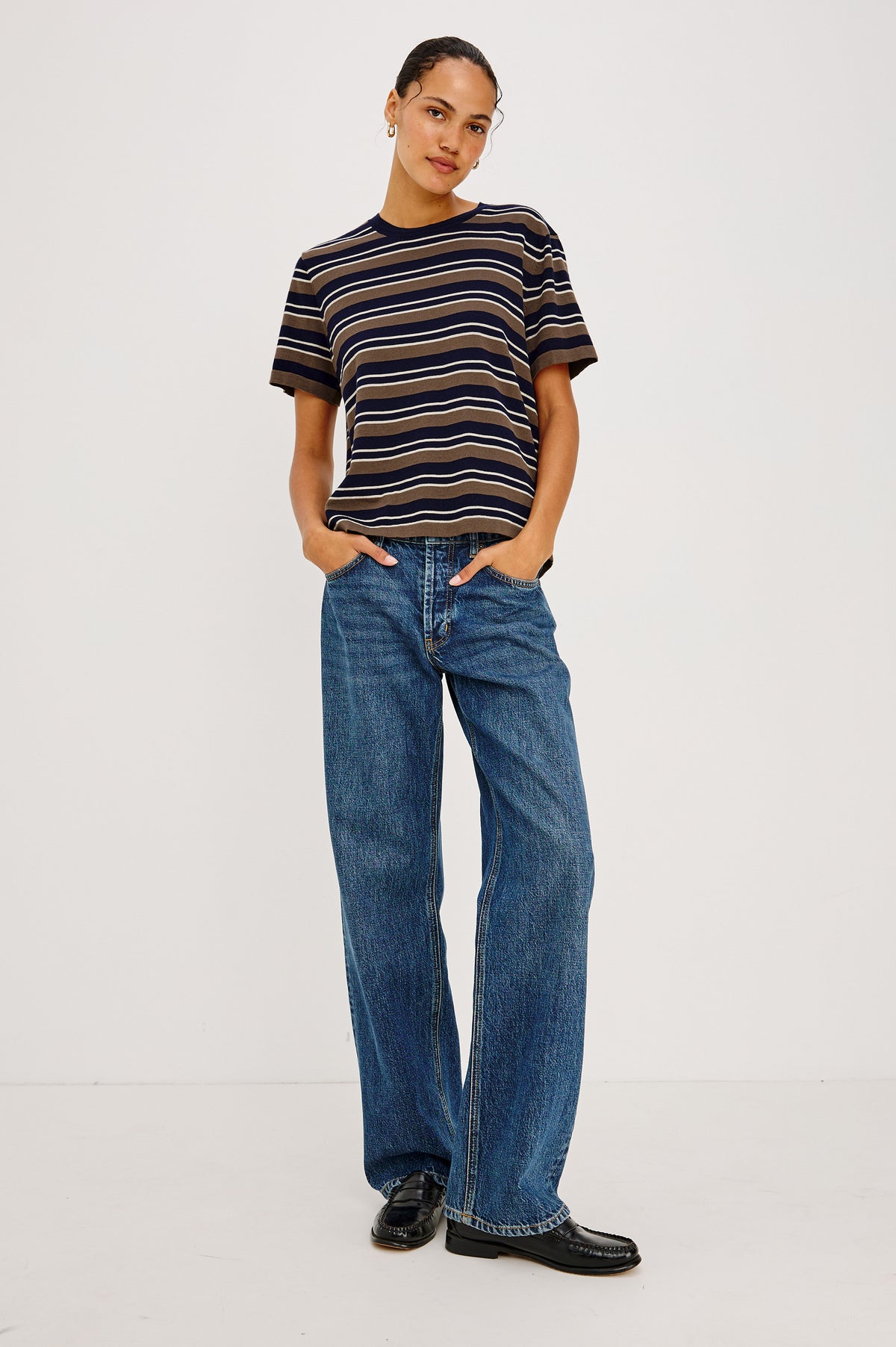 Cotton Cashmere Short Sleeve T-Shirt With Crew Neckline and Relaxed Fit in Navy Cedar Stripe Colorway - Full Body Front View Featured on Model
