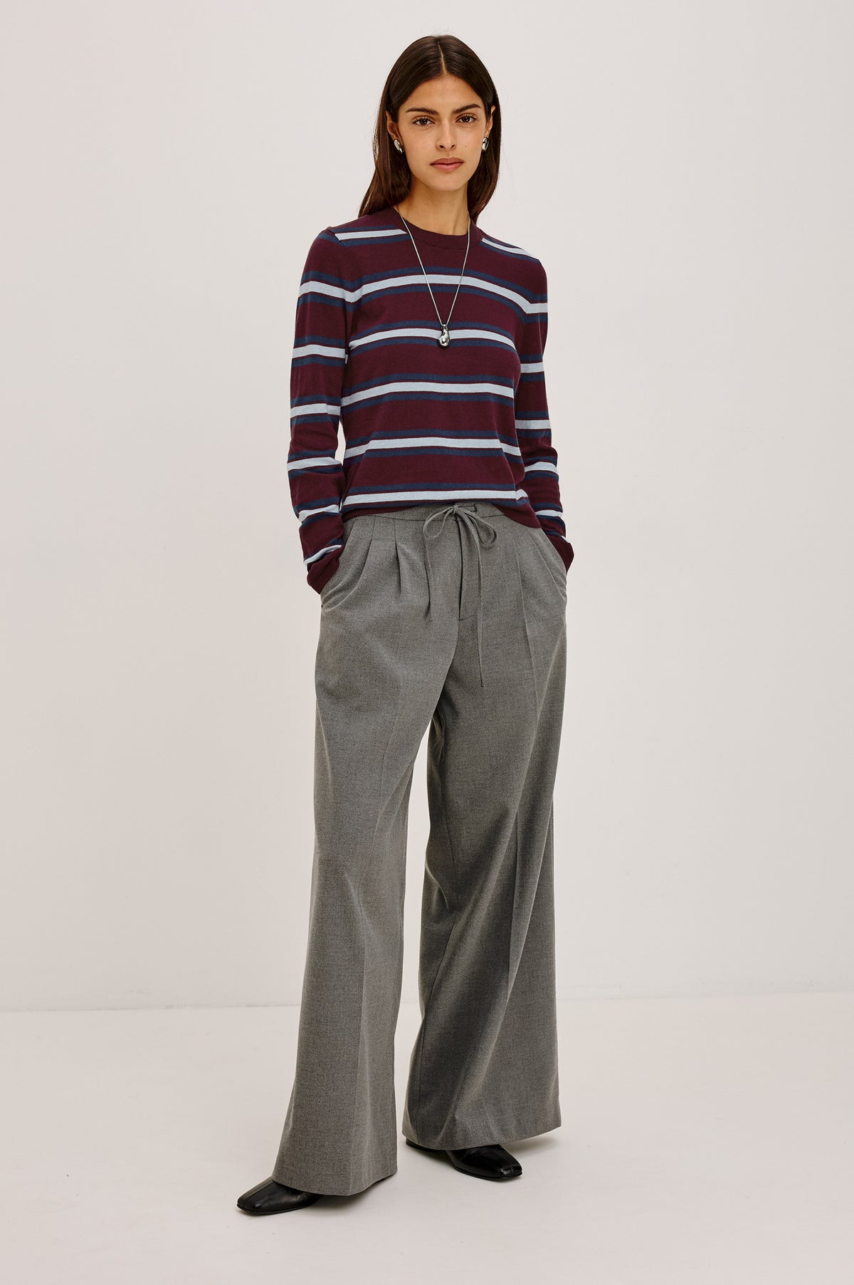 Cotton Cashmere Long Sleeve Tee With Crew Neckline and Long Sleeves in Navy Cedar Stripe Colorway - Full Body Front View Featured on Model.