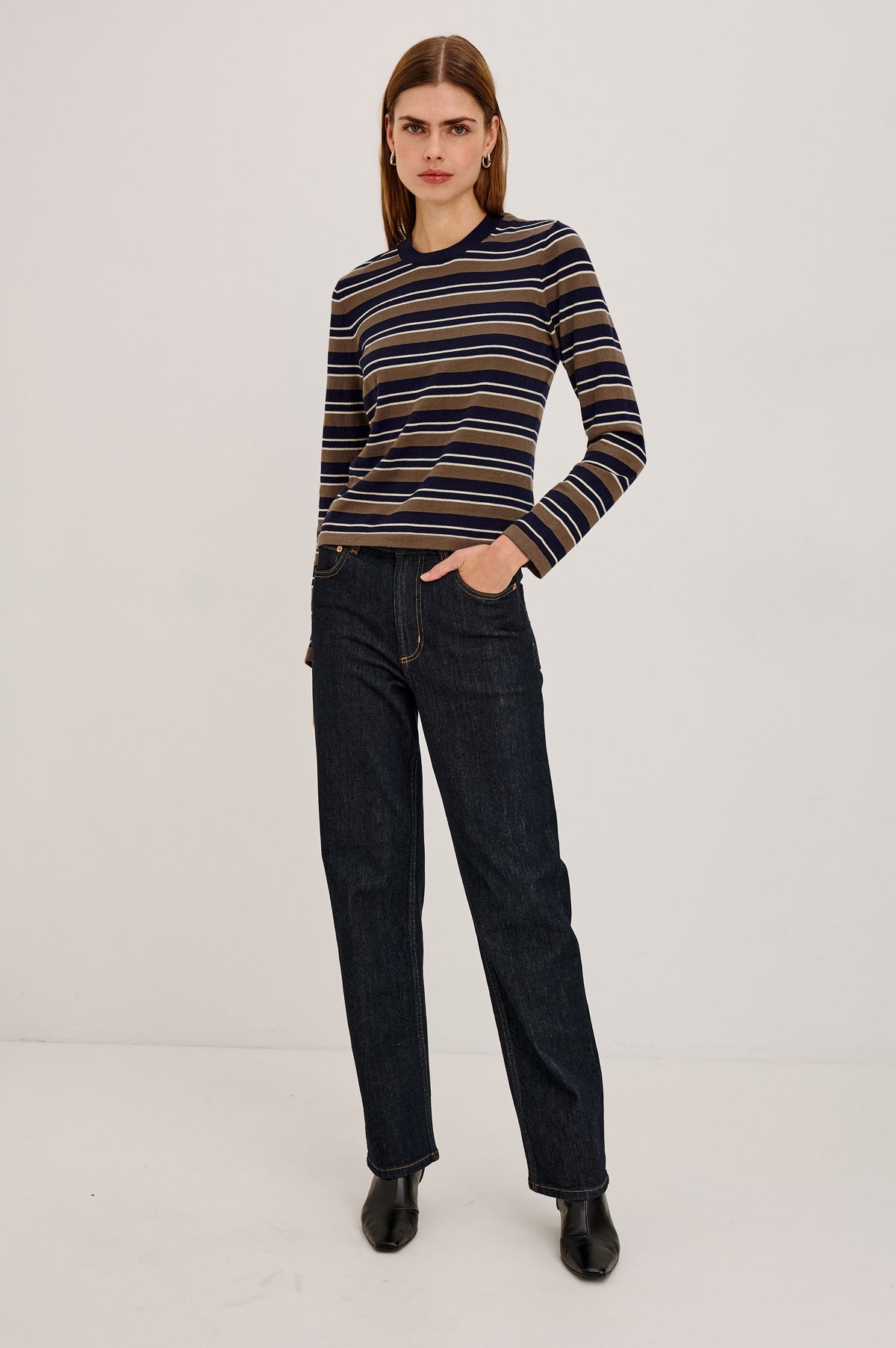 Davie Cotton Cashmere Long Sleeve Tee With Crew Neckline and Long Sleeves in Navy Cedar Stripe Colorway - Full Body Front View Featured on Model.