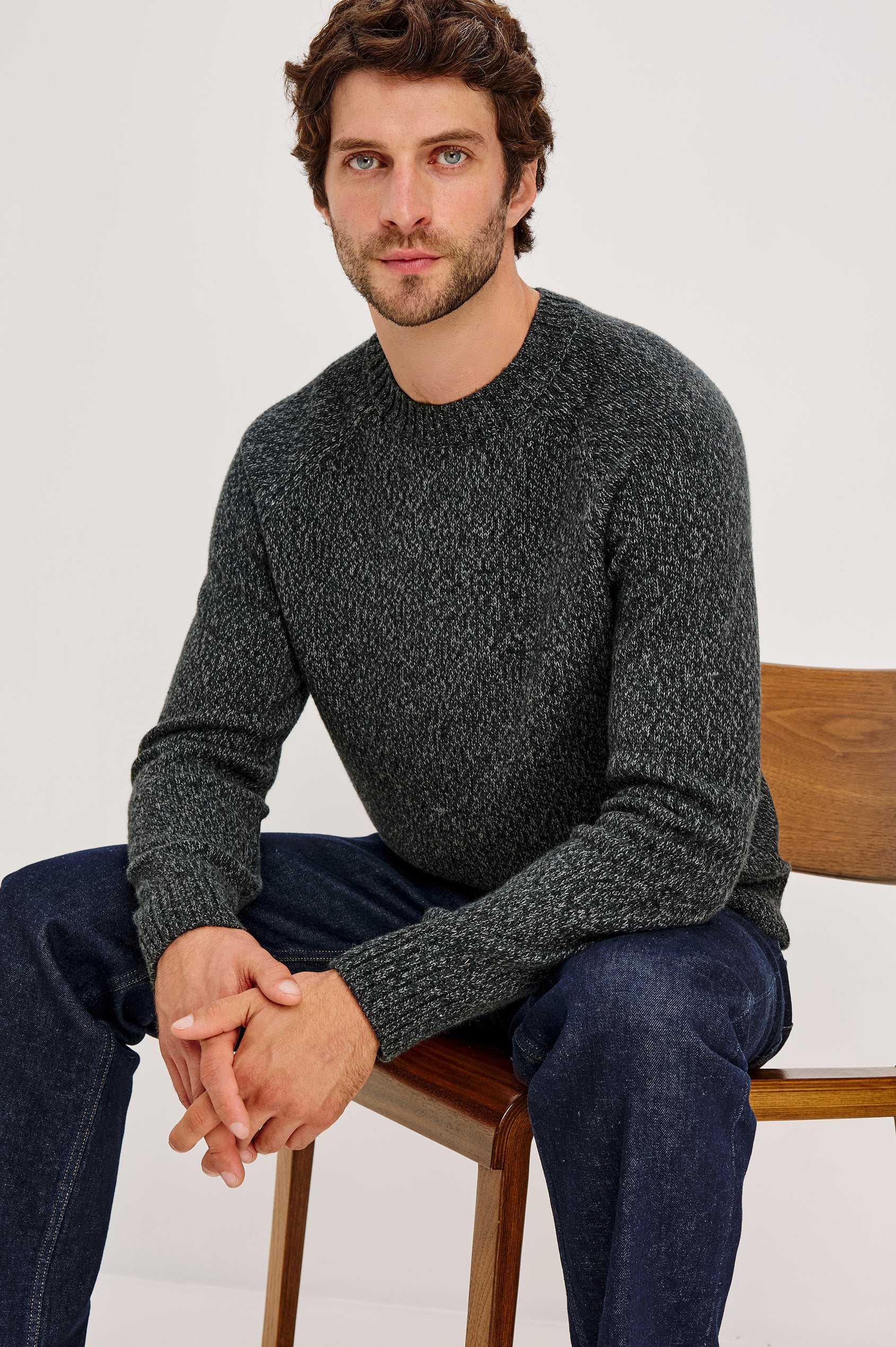 DONOVAN SWEATER - GRAPHITE - front side body