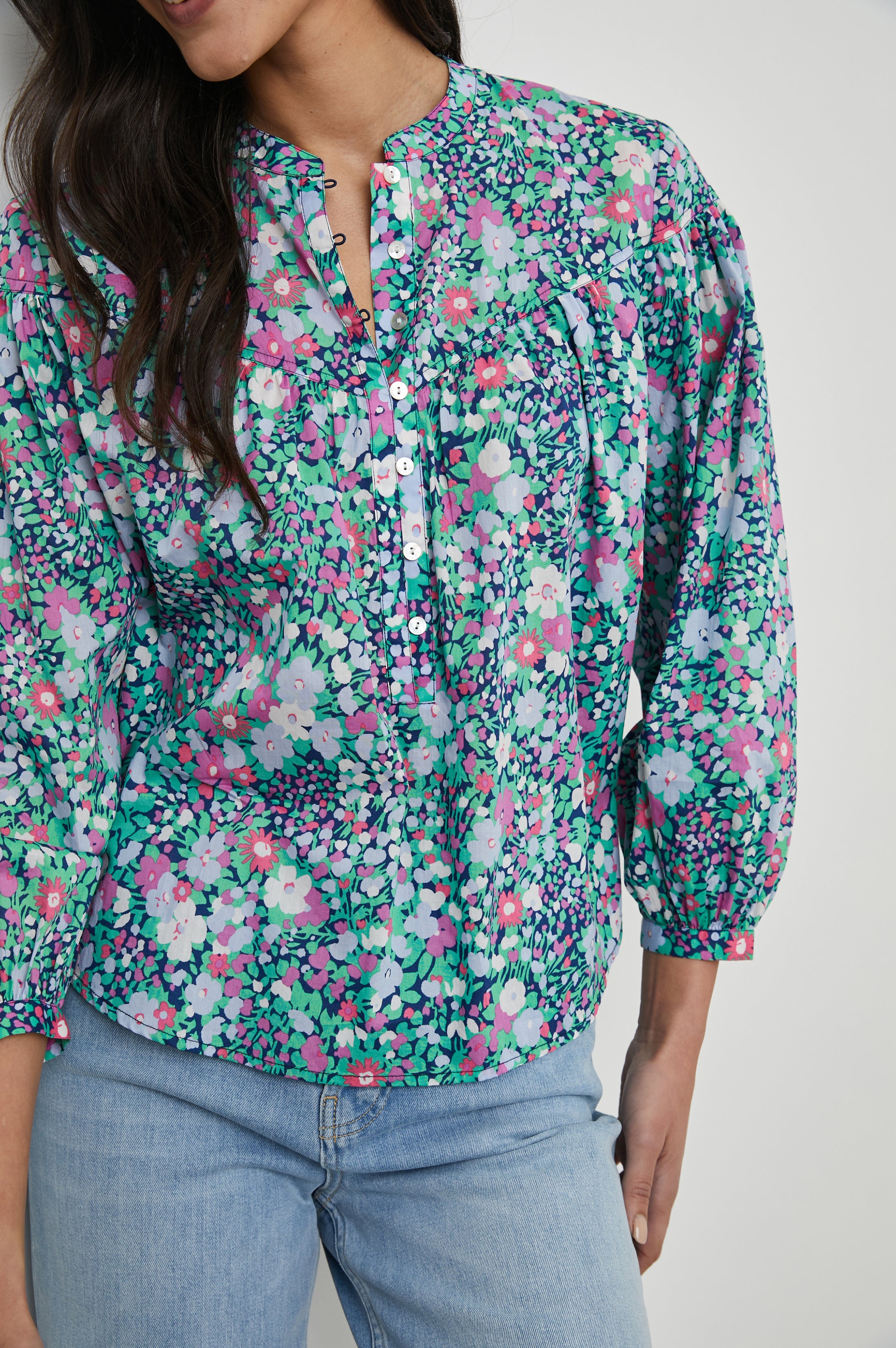 ELLISON TOP - NAVY LEILANI FLORAL – Rails