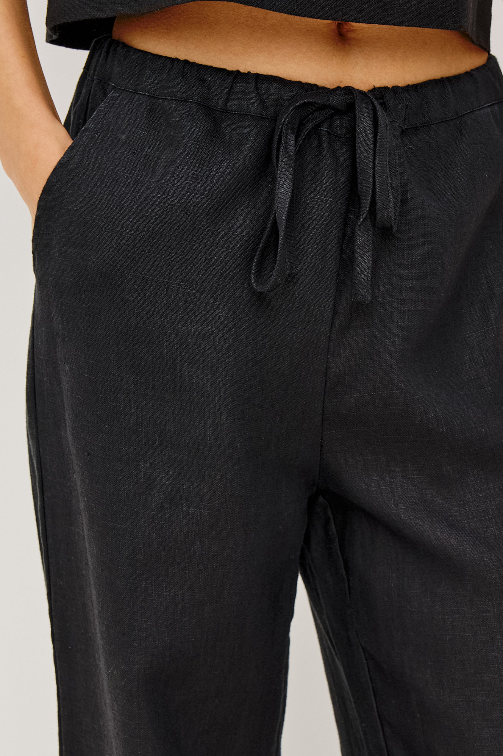EMMIE PANT - BLACK