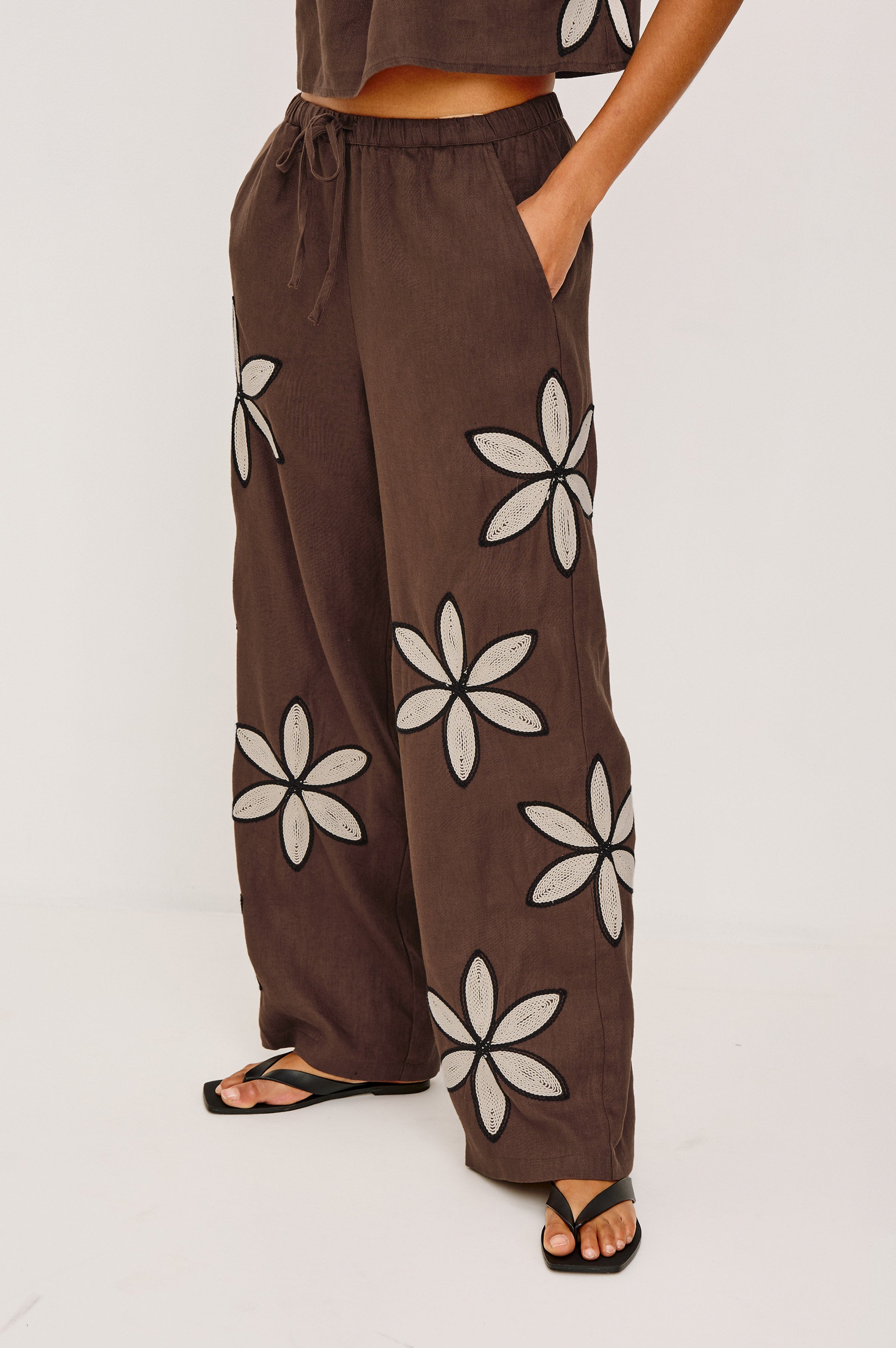 EMMIE PANT - COCOA FLORAL EMBROIDERY – Rails