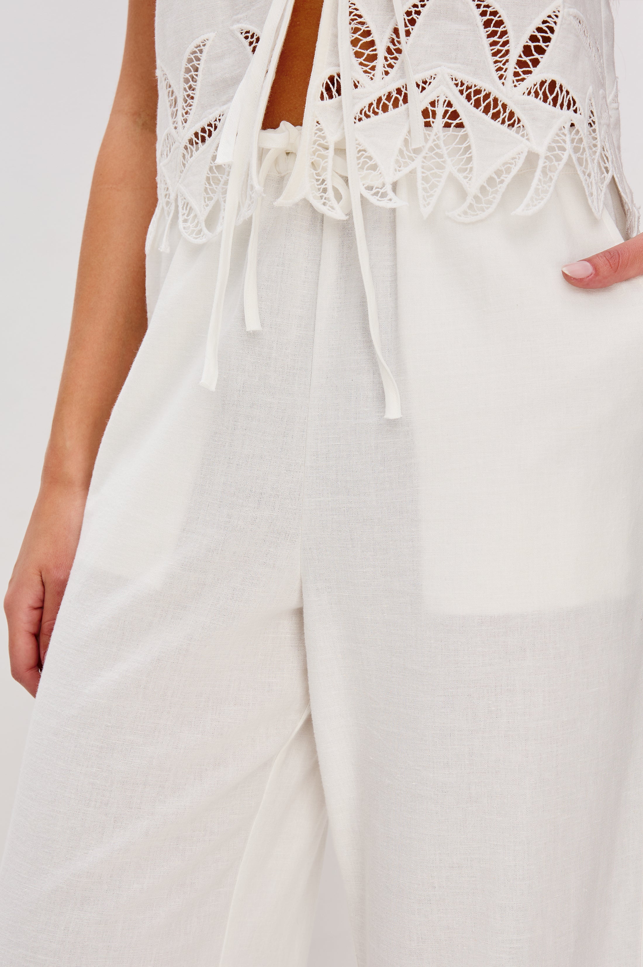 EMMIE PANT - WHITE PALM EMBROIDERY – Rails