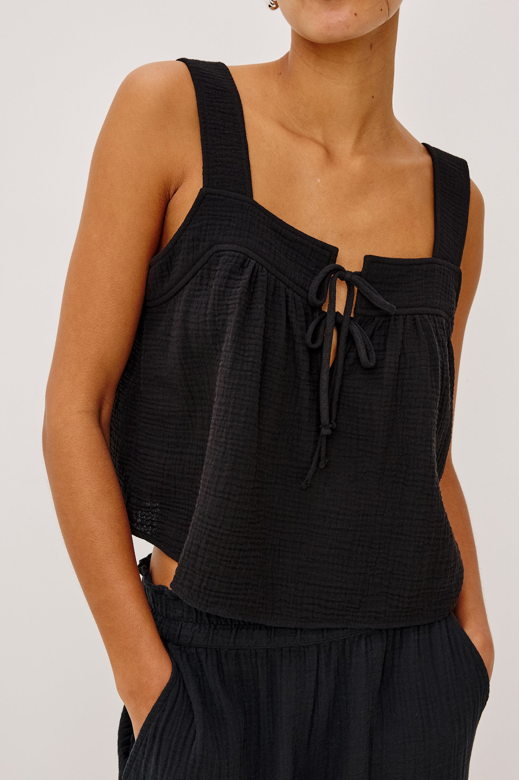 ENYA TOP - BLACK GAUZE