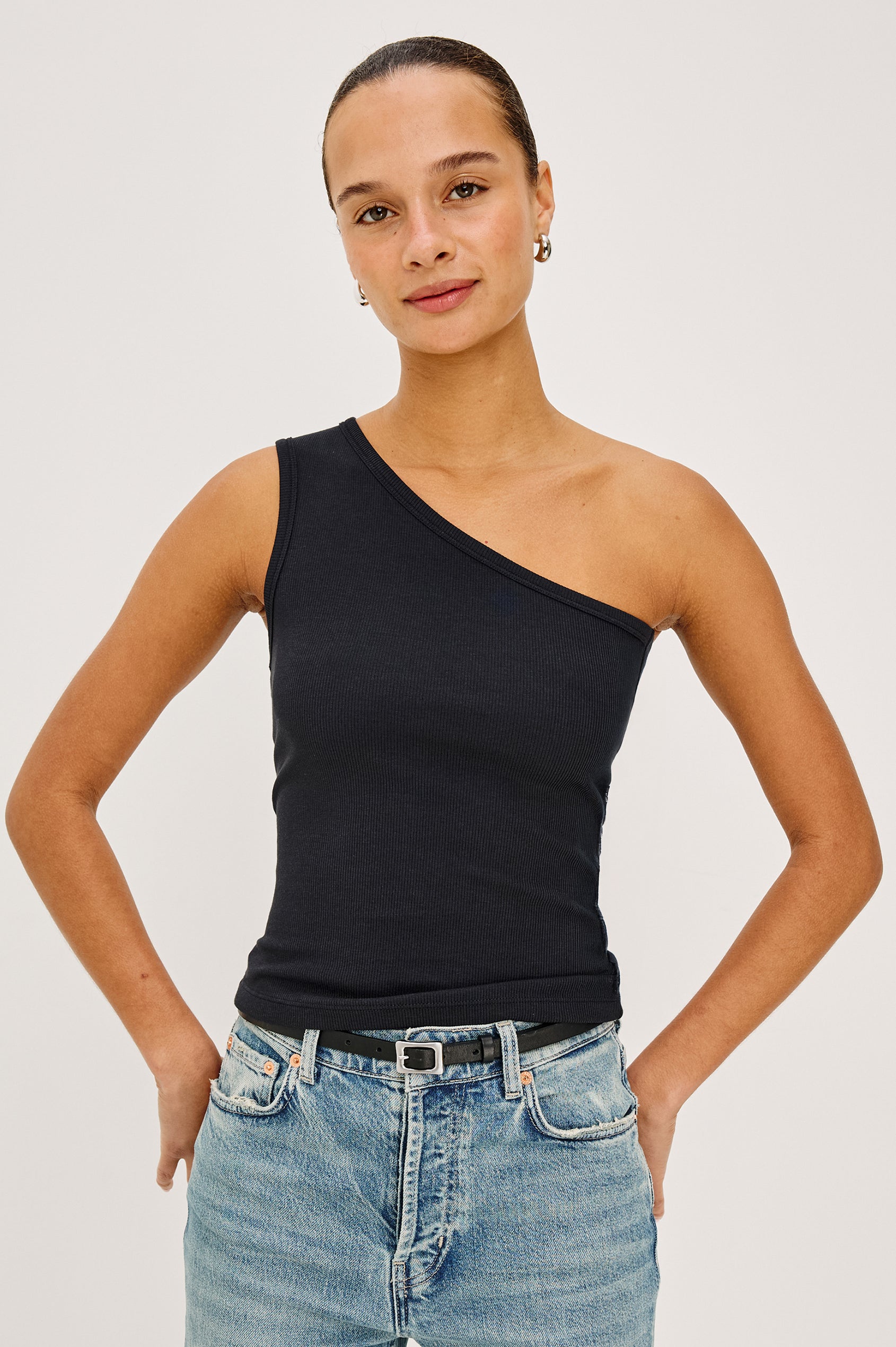ESTI TOP - BLACK RIB