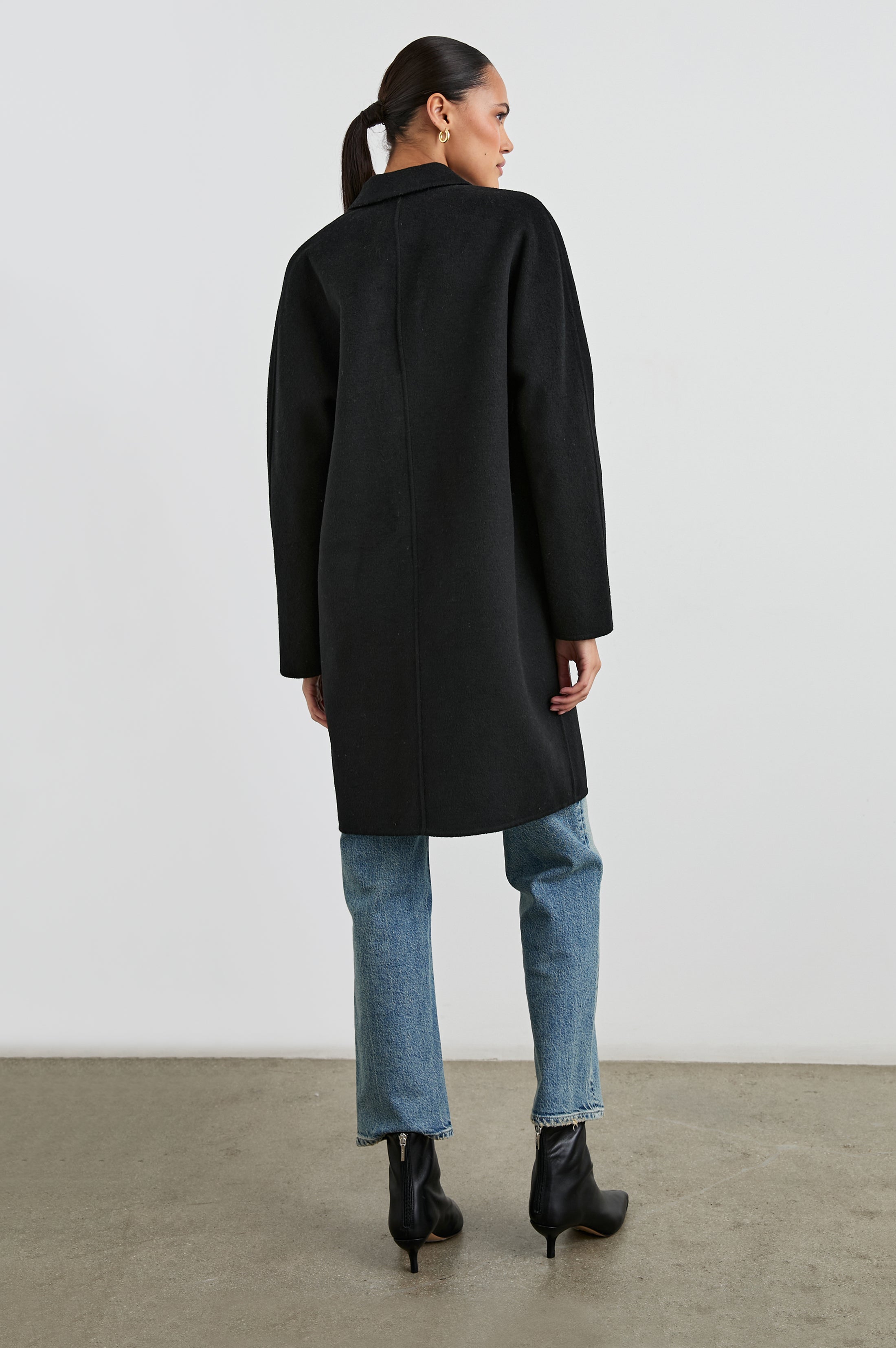 EVEREST COAT - BLACK – Rails