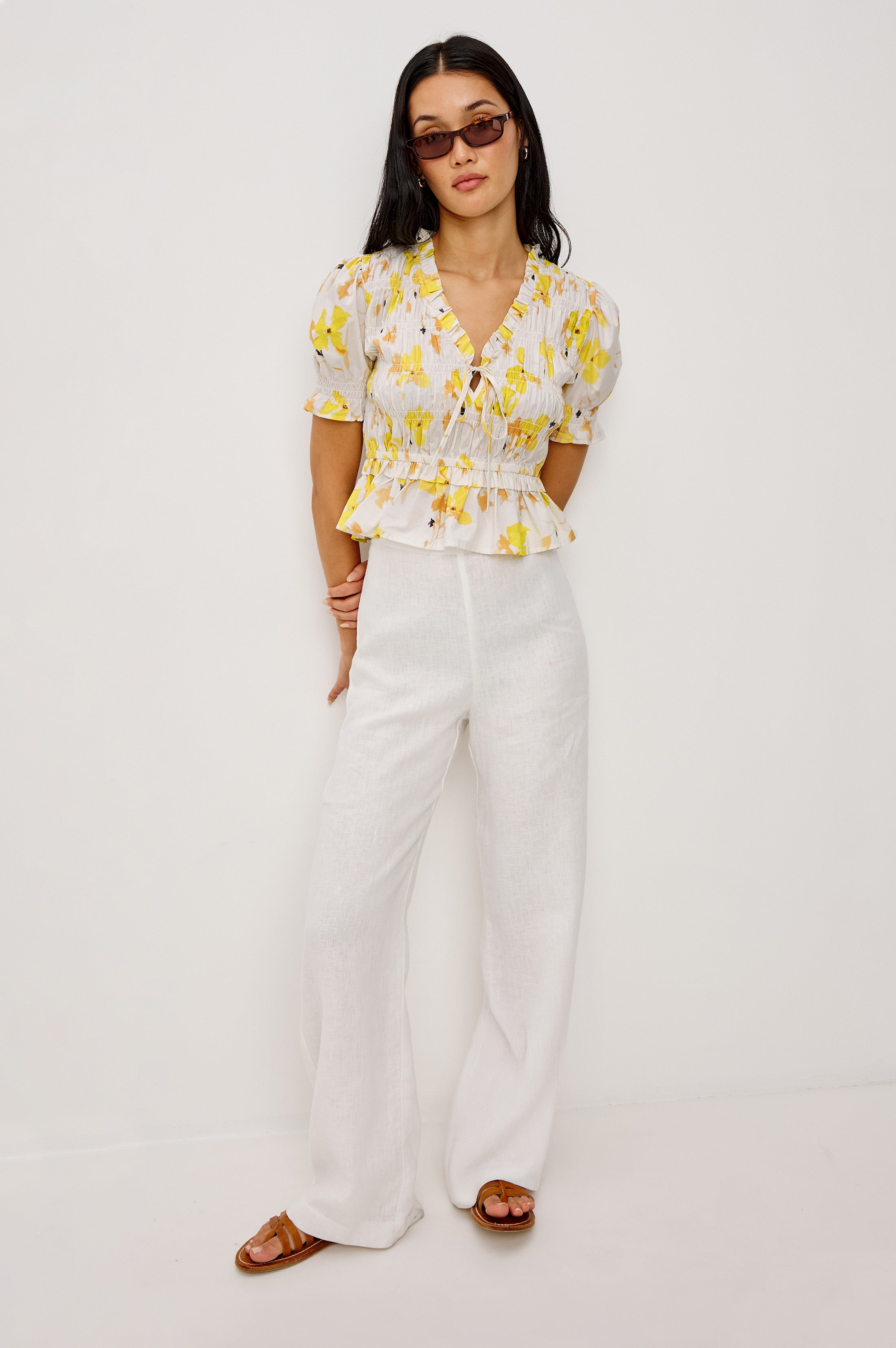 【ito fukuoka】greedy blouse linen tops 作家 GardenBlouseBack.jpg?v=1747899594