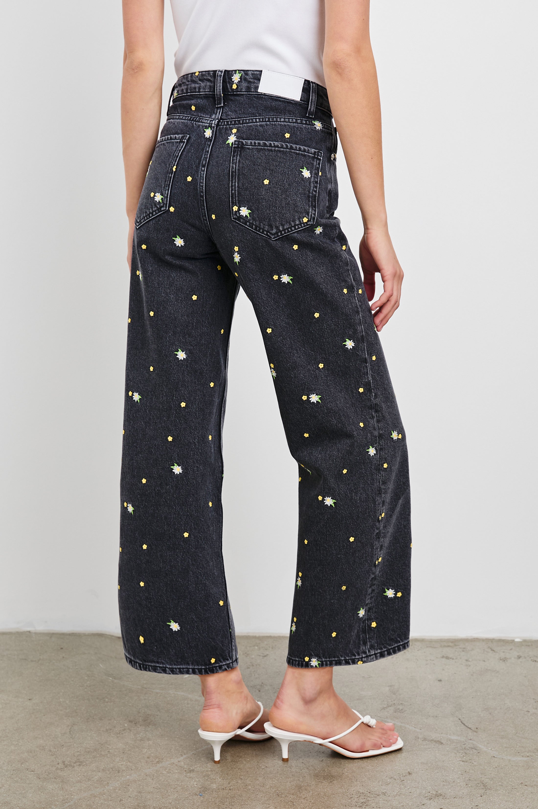 GETTY CROP WIDE LEG - ASH BLACK FLORAL – Rails