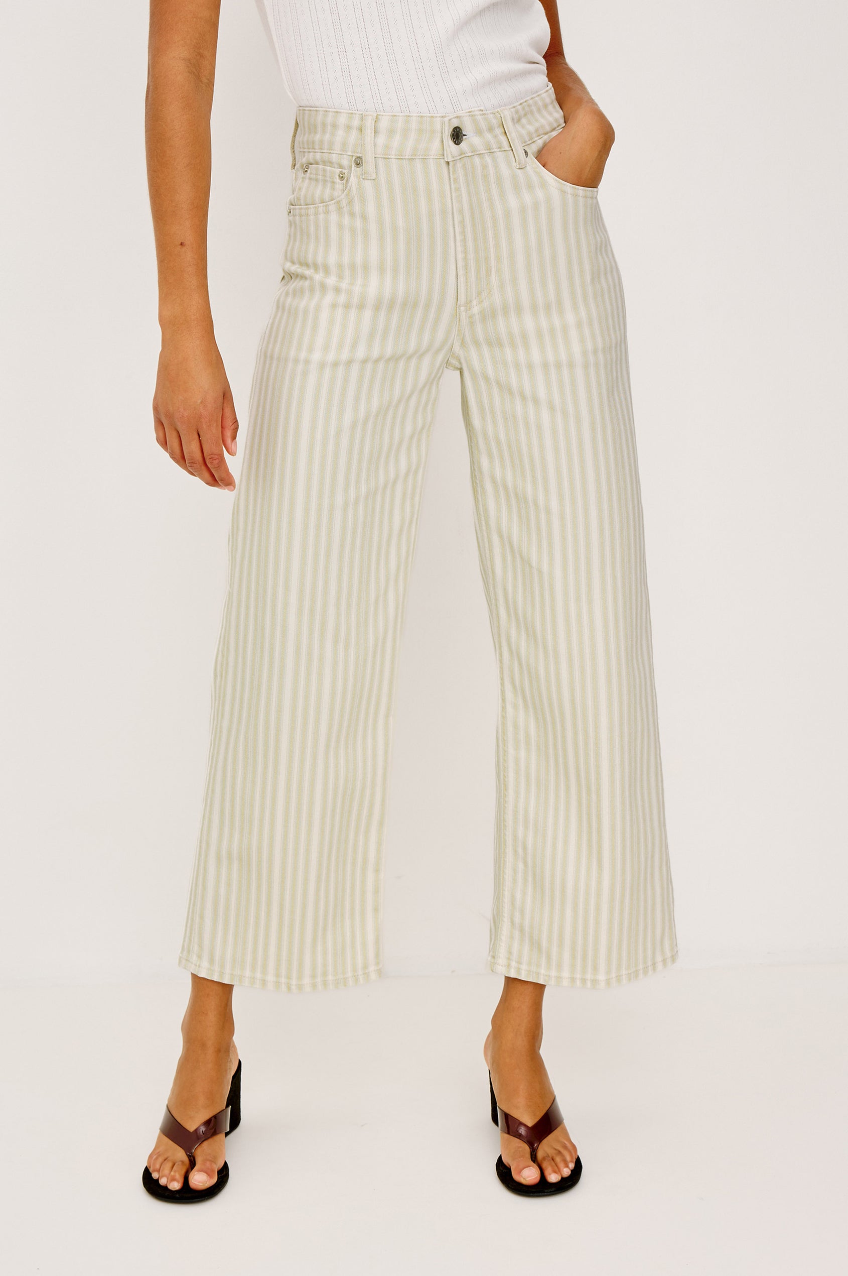 Getty Crop Jean in Light Stretch Denim With Wide Straight Legs, 27″ Inseam, 5-Pockets, and Zip Fly in Malibu Stripe Colorway - Lower Body Front View Featured on Model