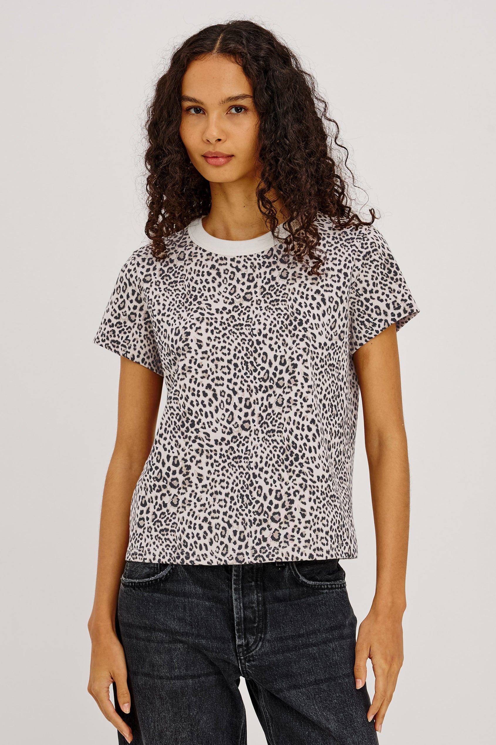 Girlfriend T-Shirt in Midweight Cotton With Slightly Cropped Boxy Fit, Crew Neck, and Short Sleeves in Ecru Cheetah Colorway - Upper Body Front View Featured on Model