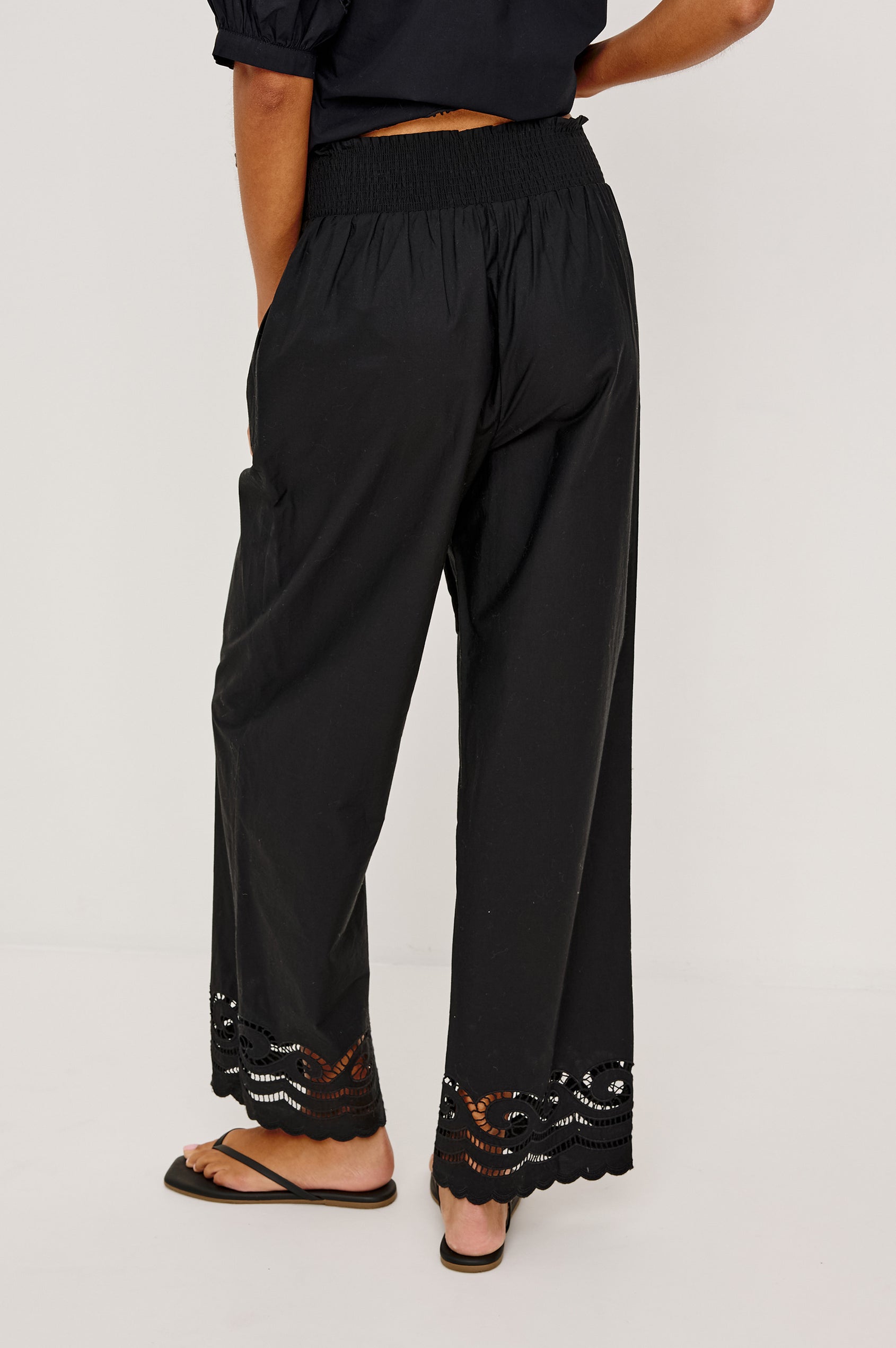 HENRIK PANT - BLACK EMBROIDERY