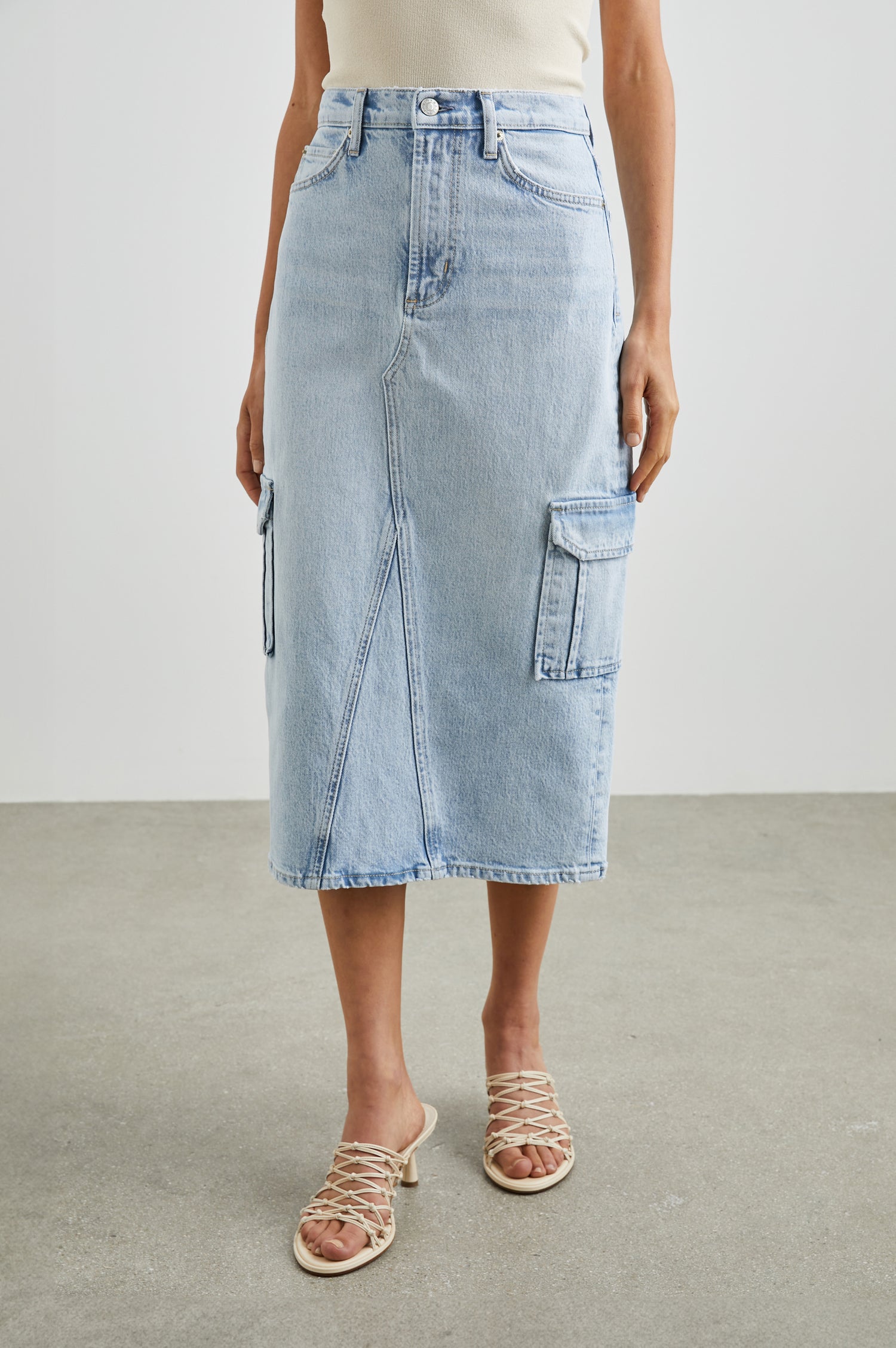 HIGHLAND CARGO SKIRT - RIVIERA - FRONT BODY