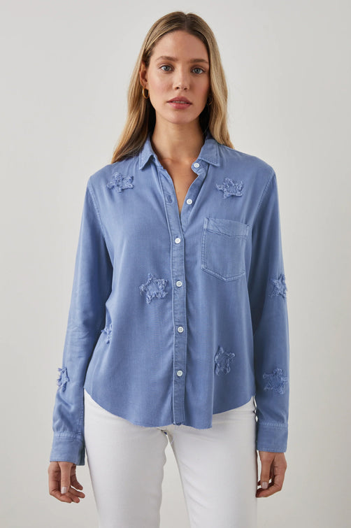 INGRID RAW SHIRT FRENCH MILITARY STARS - FRONT UNTUCKED