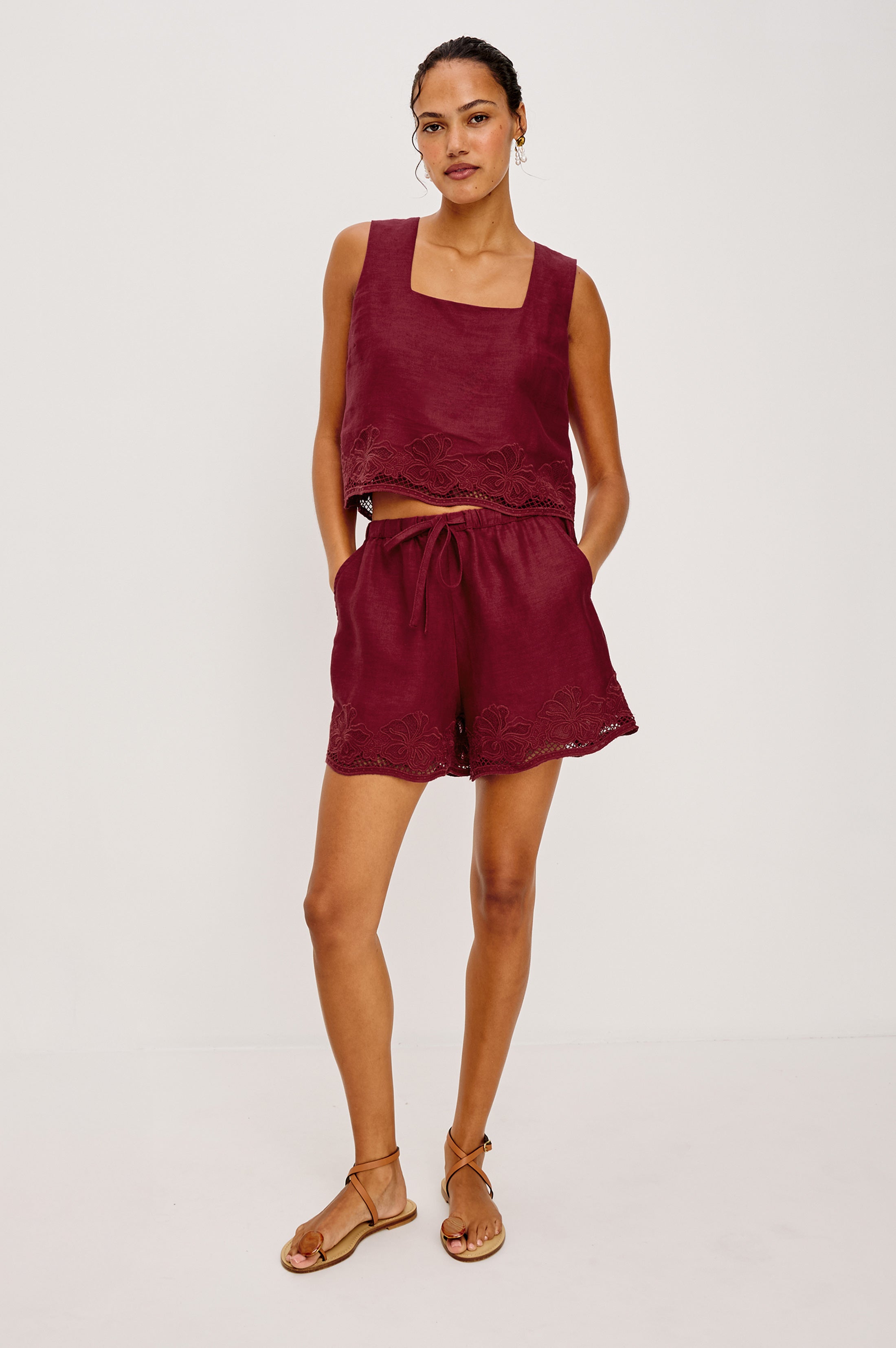JENNER SHORT - BERRY HIBISCUS EMBROIDERY – Rails
