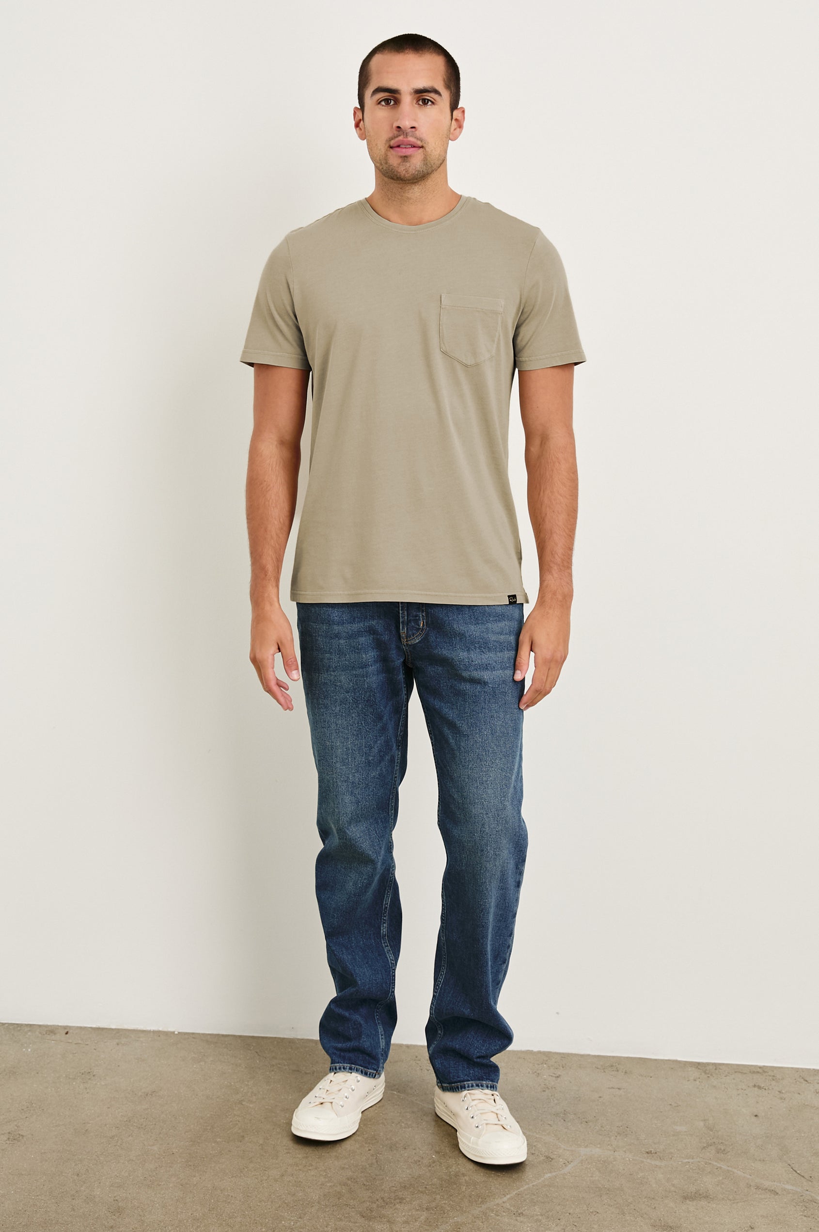 Johnny cotton jersey t-shirt with front chest pocket in Desert Sand - full body front view on model