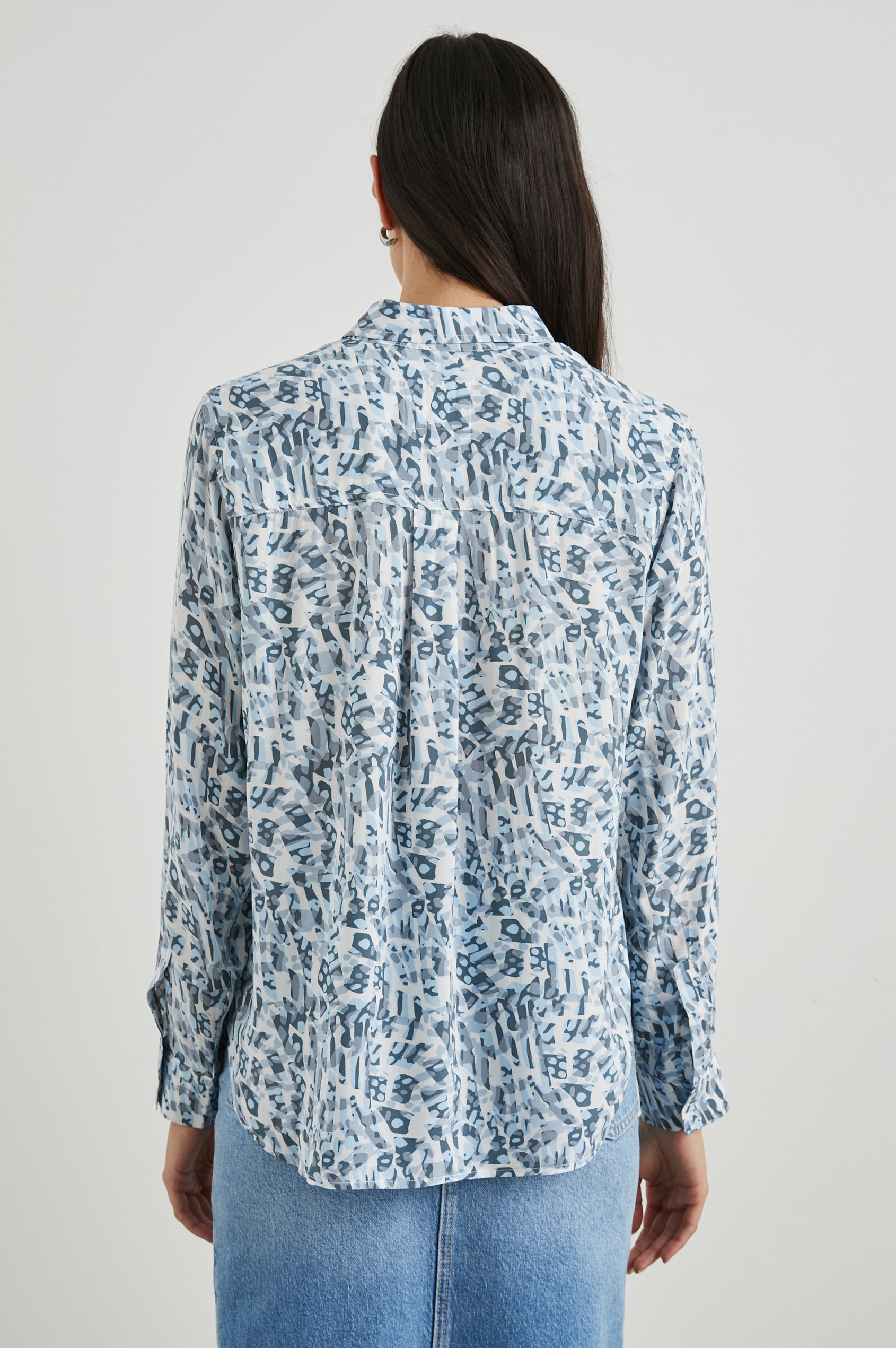 JOSEPHINE-BLUE-ABSTRACT-BACK