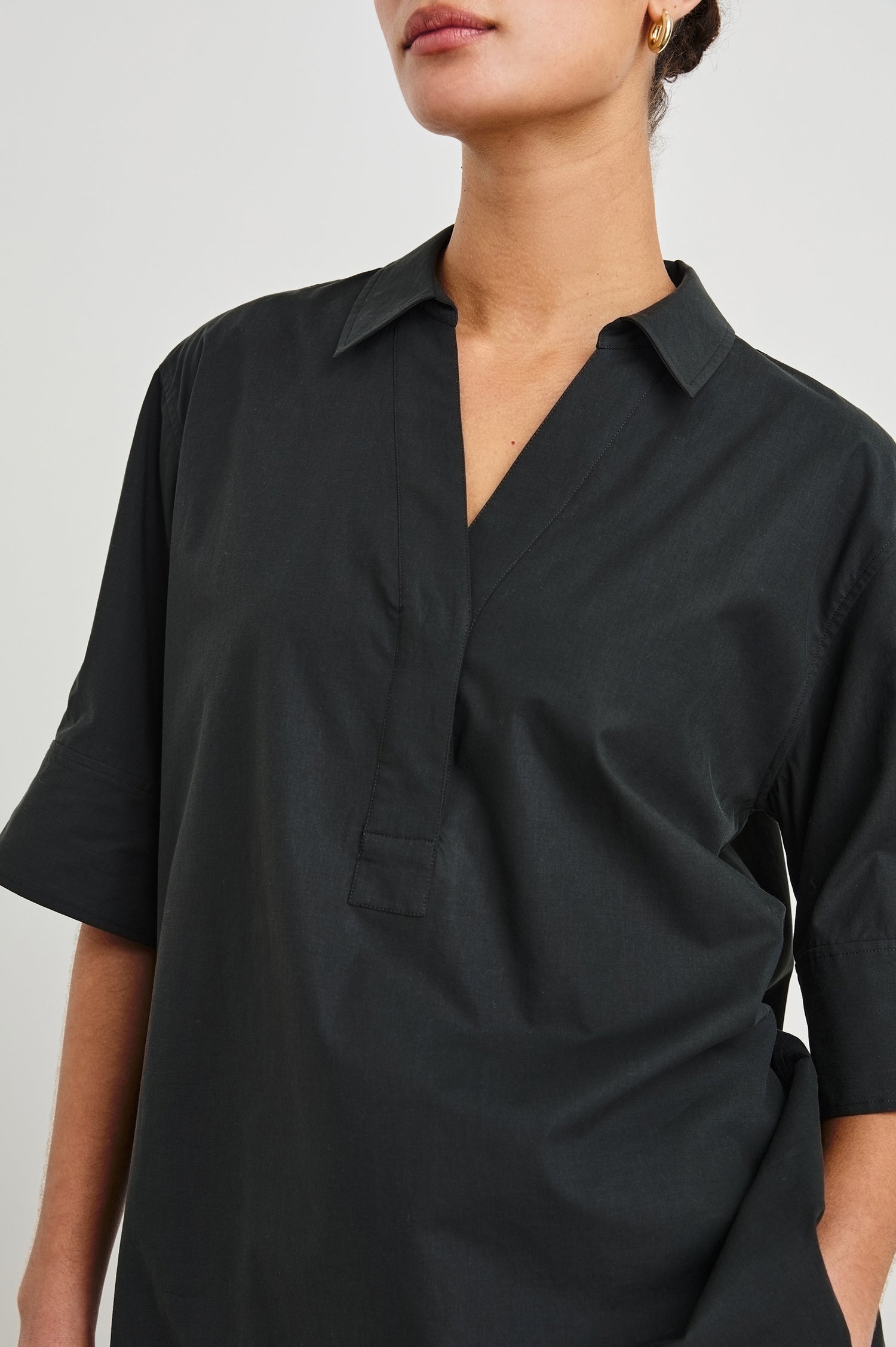 Juda 3/4 Sleeve Top With Front Placket And Collar In Colorway Black - close up of details on model