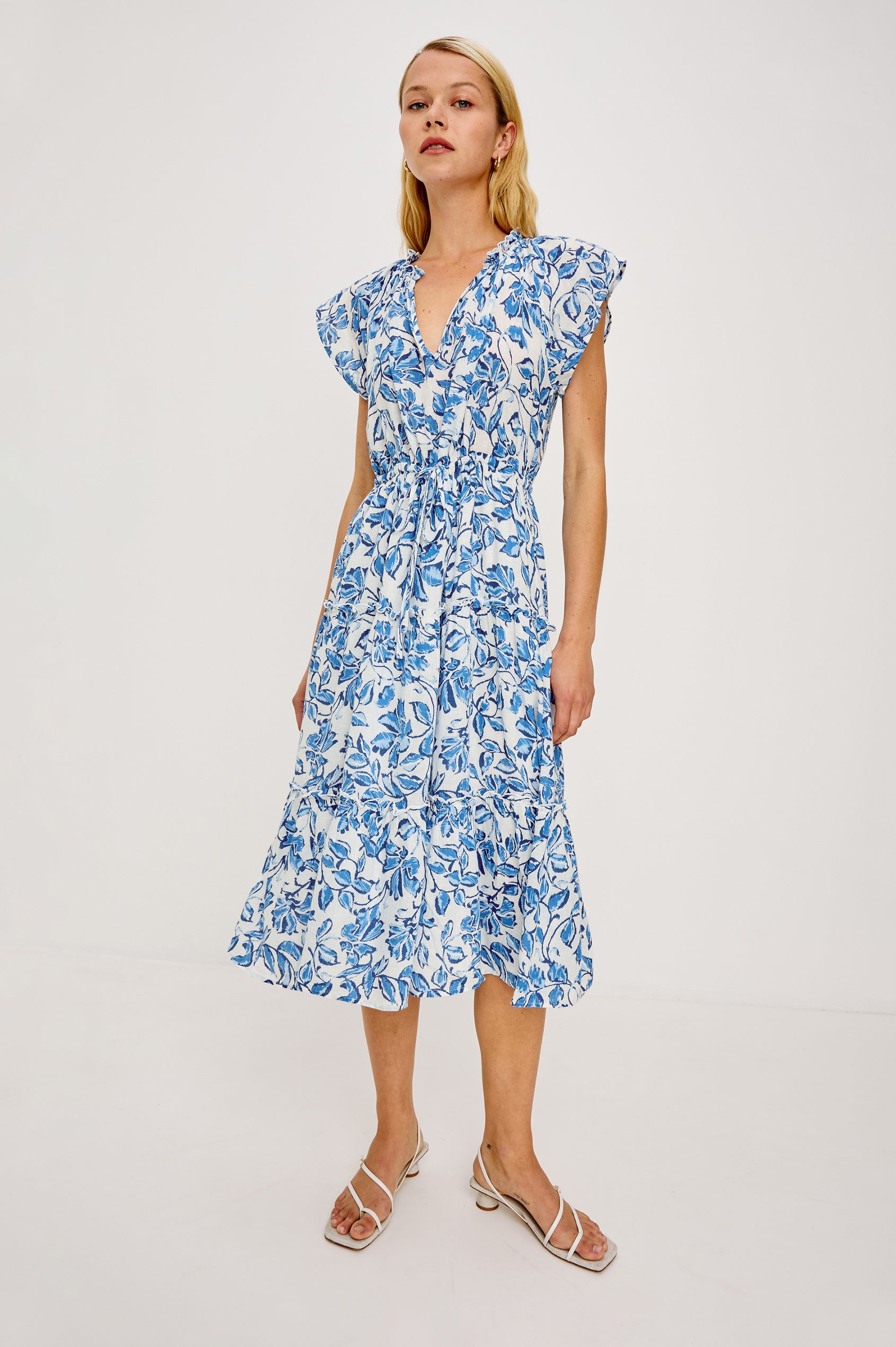 a lined dresses Floral-Patterned Embroidered Blue 100% Rayon A-Lined Dress