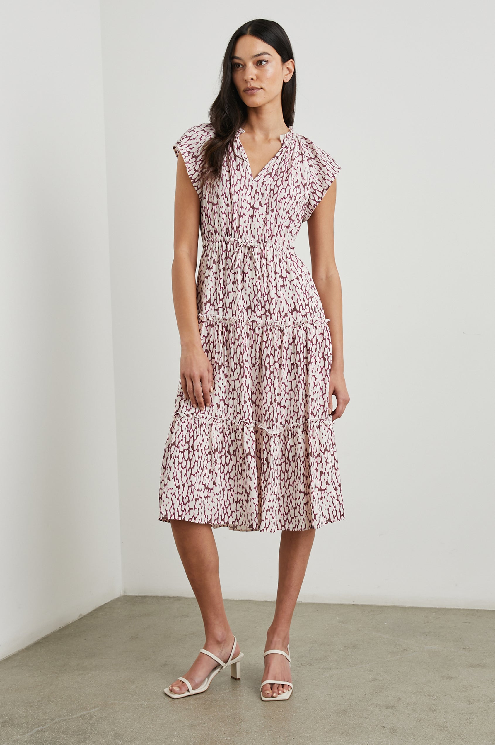 JUNI-PINK-STATIC-LEOPARD-FRONT ANGLE