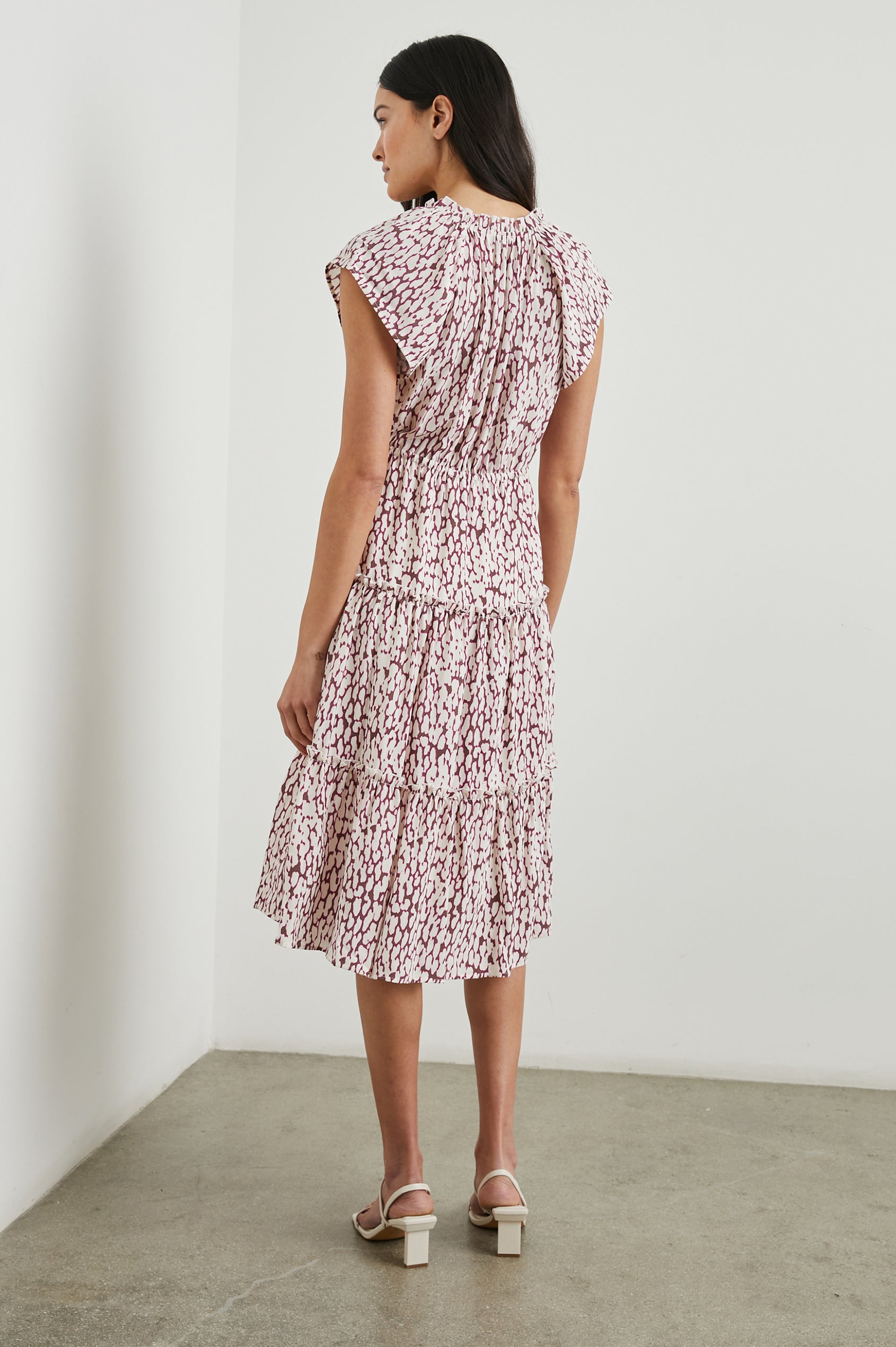 JUNI-PINK-STATIC-LEOPARD-BACK