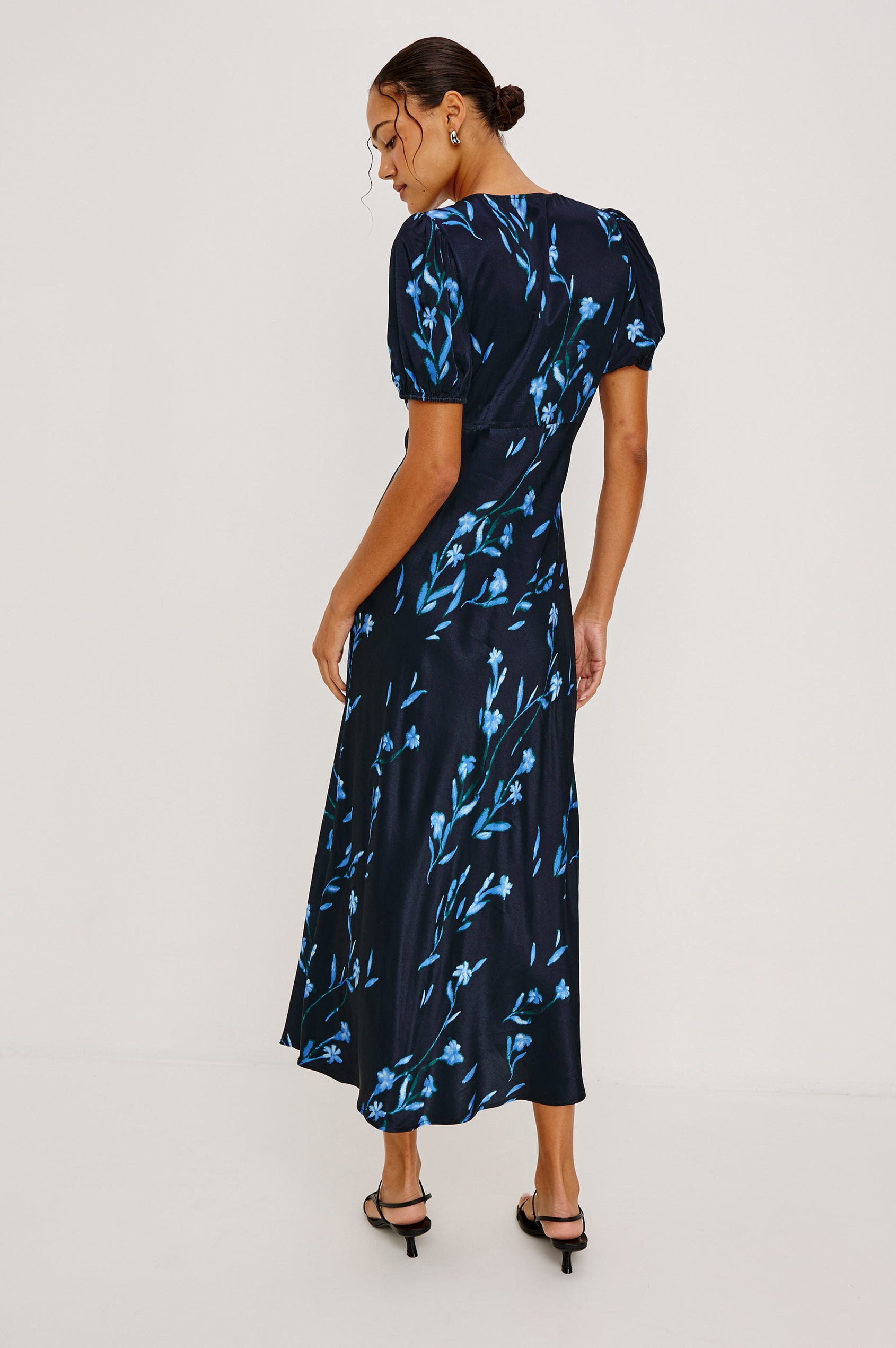 JUNIA DRESS - BLUE CARNATION