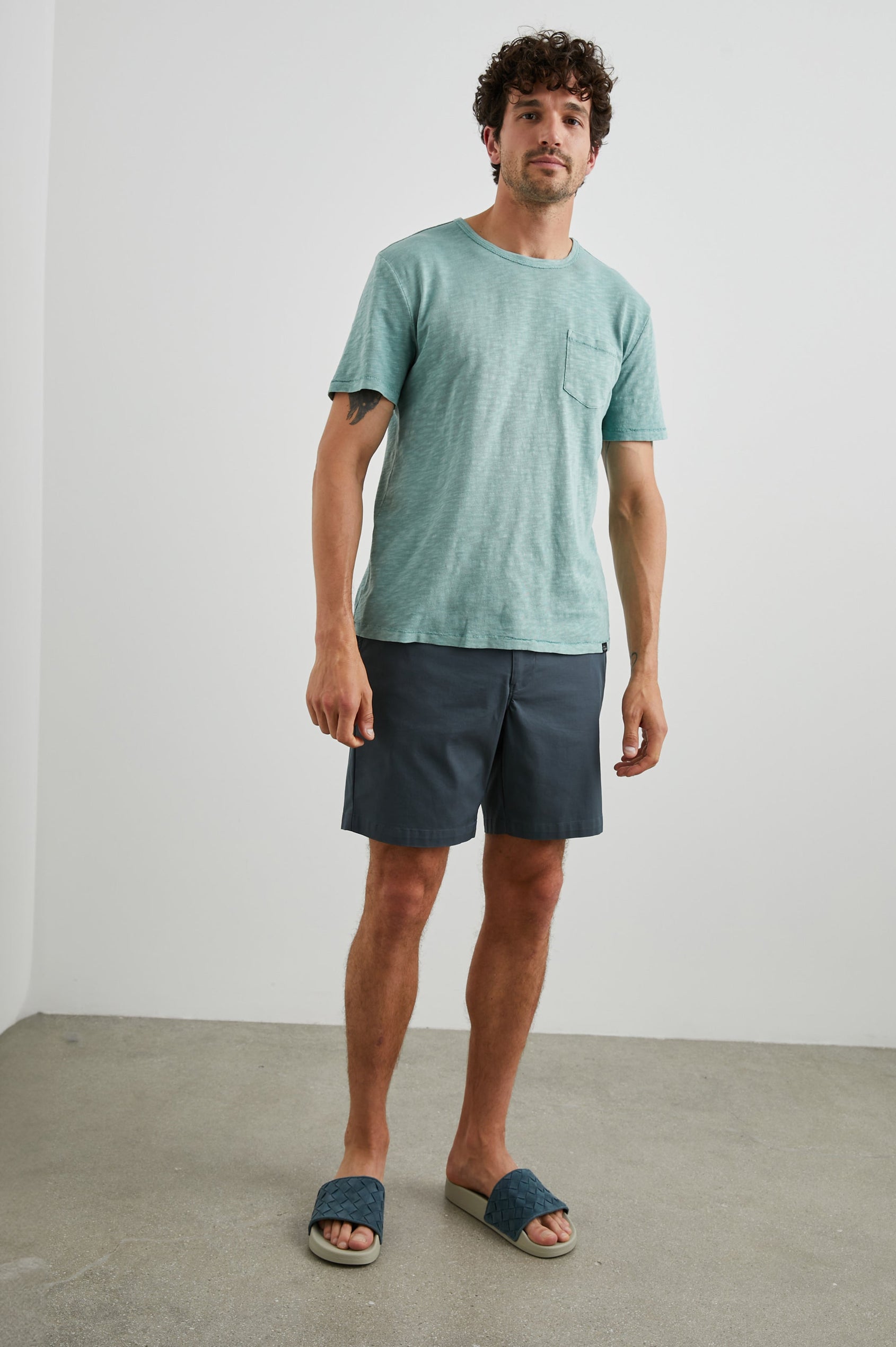 Laguna cotton lid-length short with front button closure - full body front view