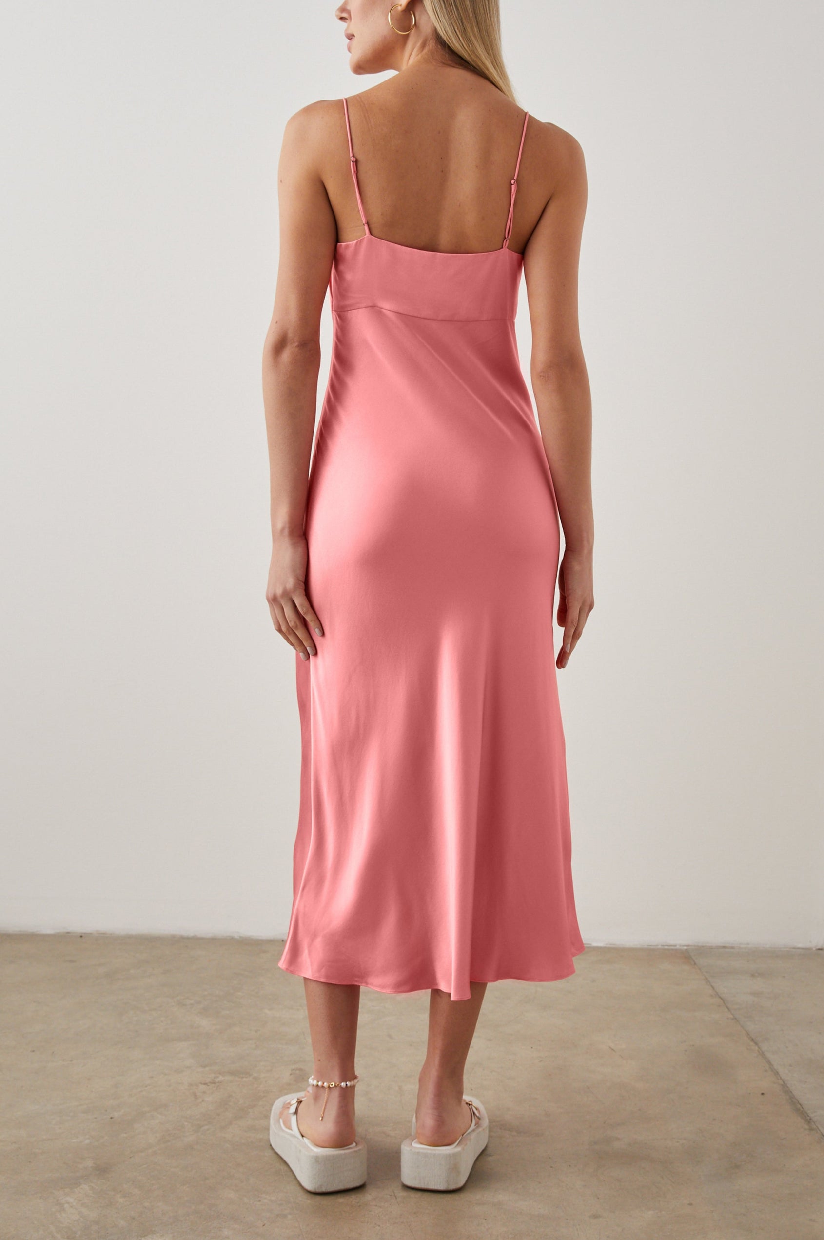 LARAMIE CORAL DRESS - BACK