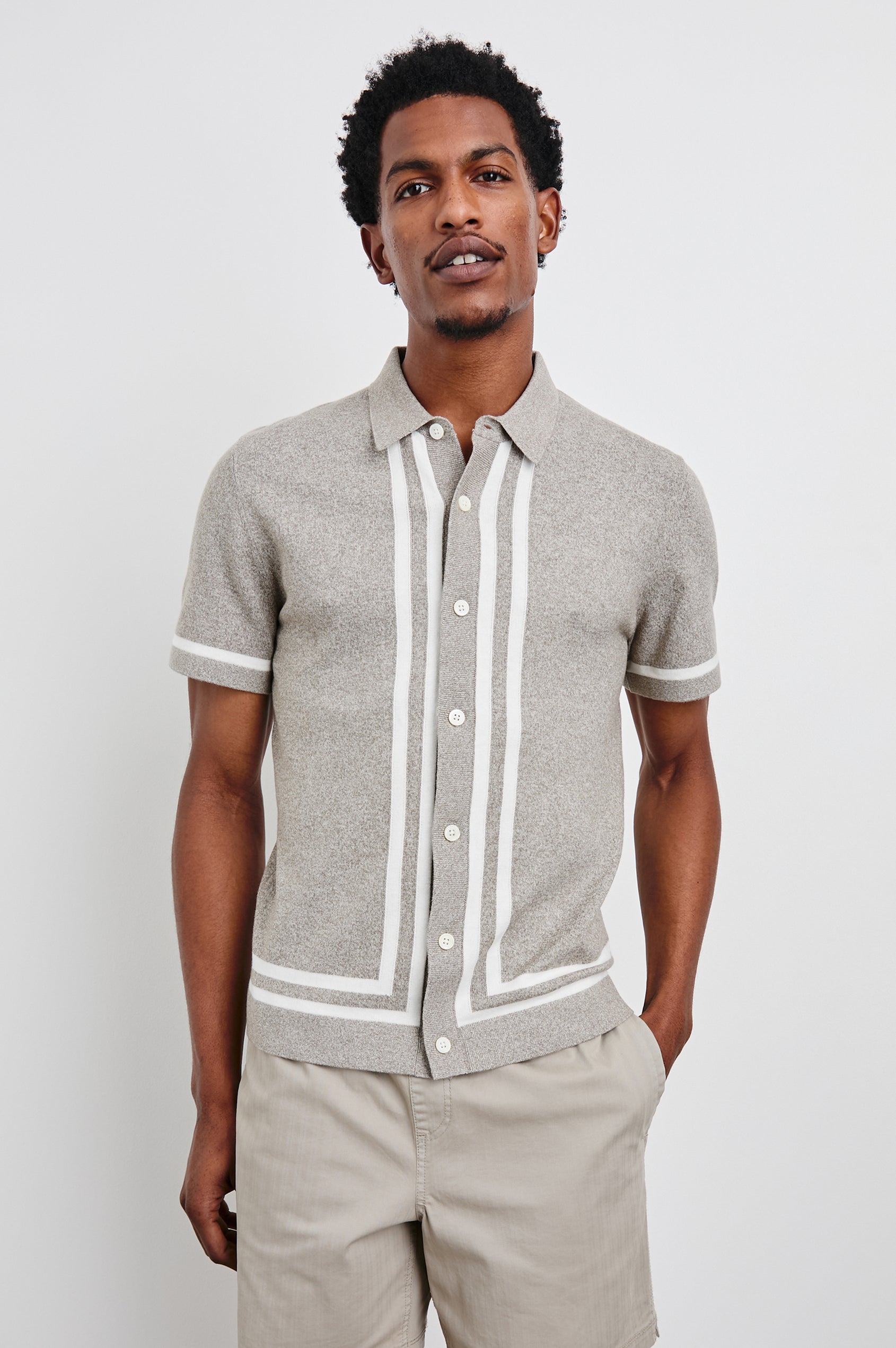 Rails | Leo Shirt - Oat Grey Melange | Premium Cotton | Size XXL Rails | Leo Shirt - Oat Grey Melange | Premium Cotton | Size XXL