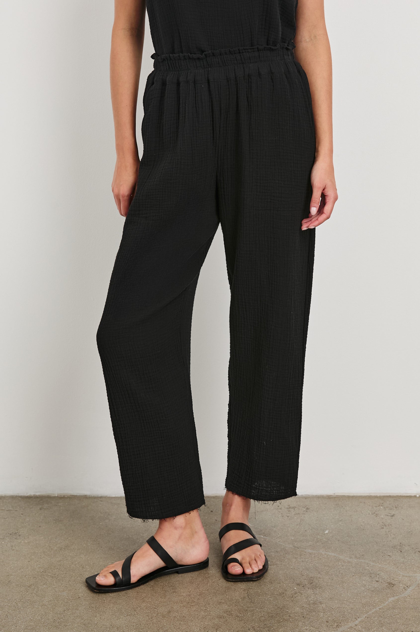 Leon Pant - Raw Linen