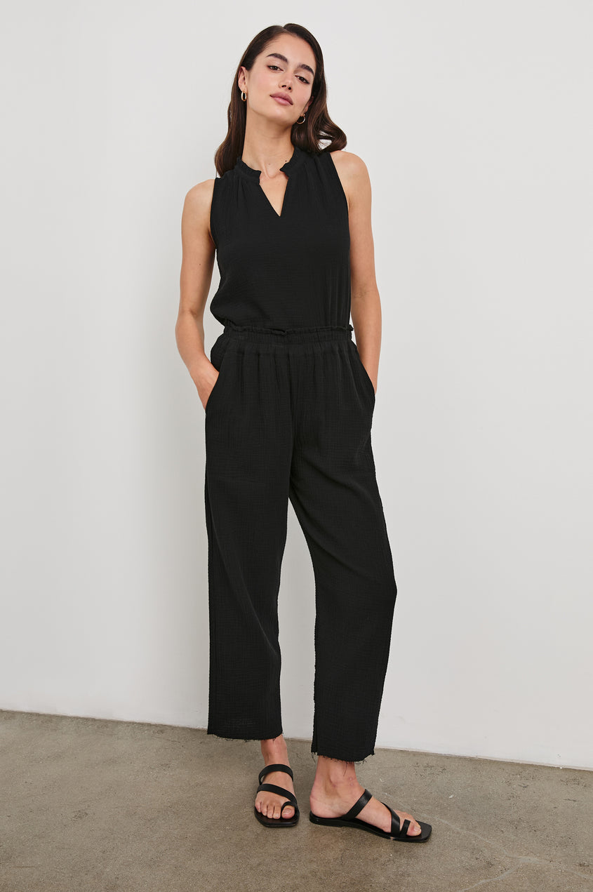 Leon Pant - White