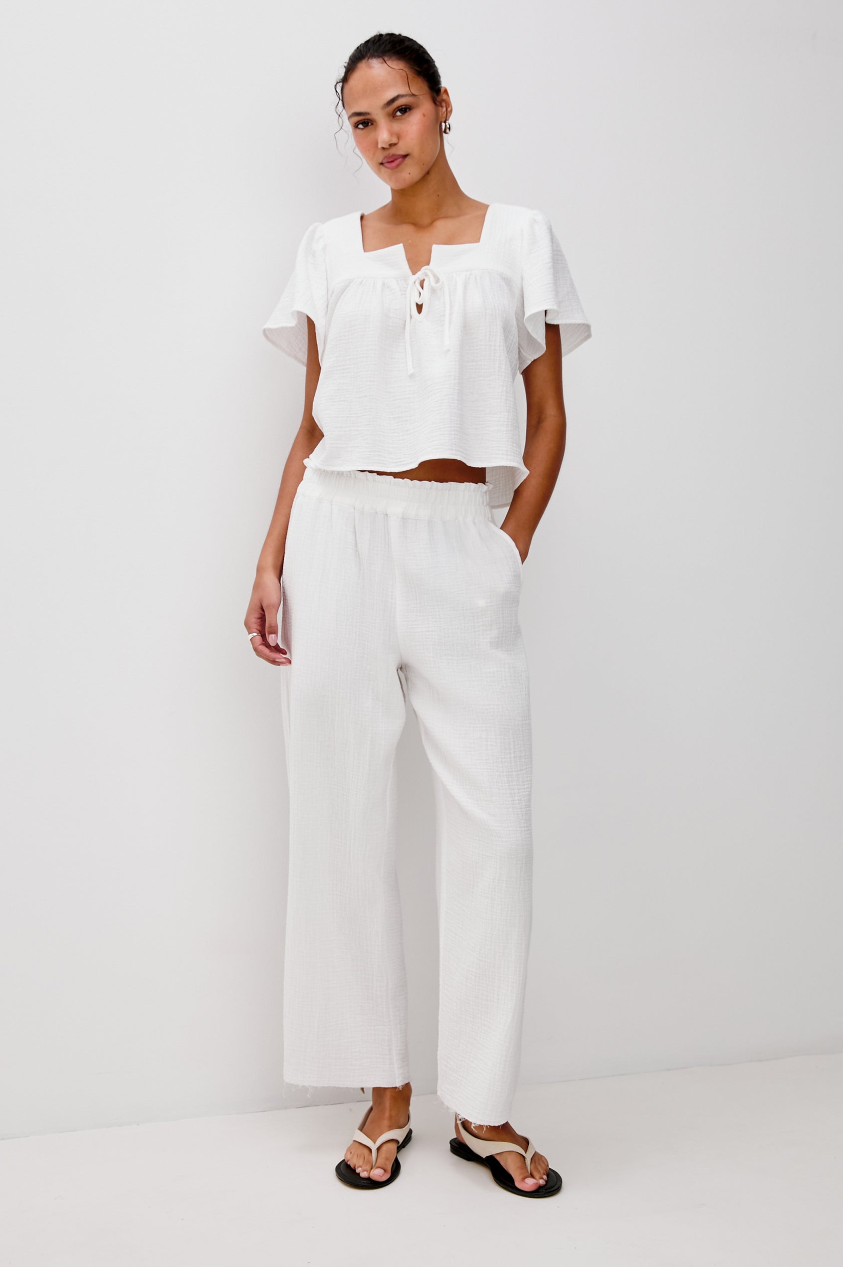 LEON CROP PANT - WHITE