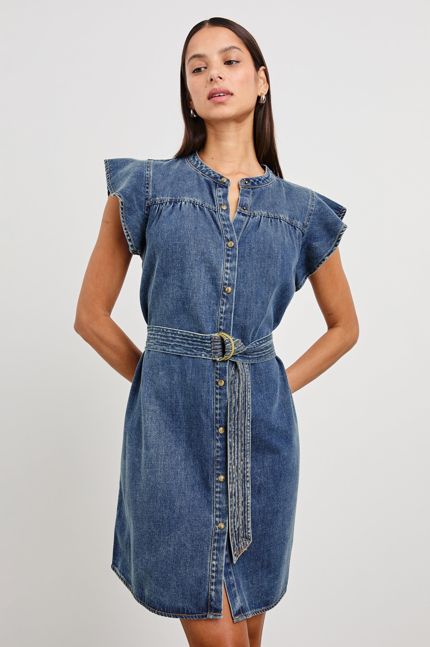 LETTA-CLASSIC-BLUE-FRONT