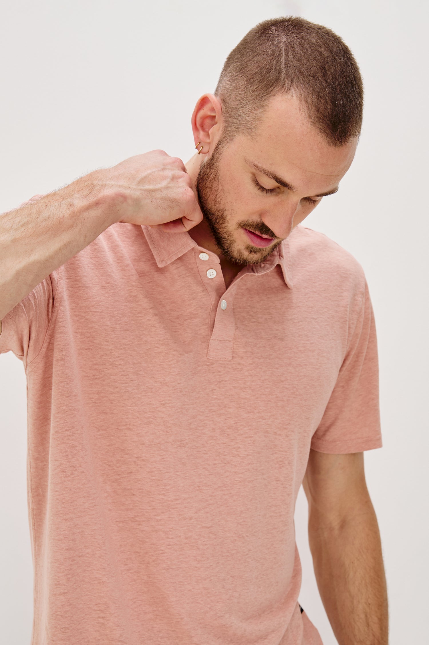 LEVANT POLO SHIRT FLAMINGO - DETAIL FRONT